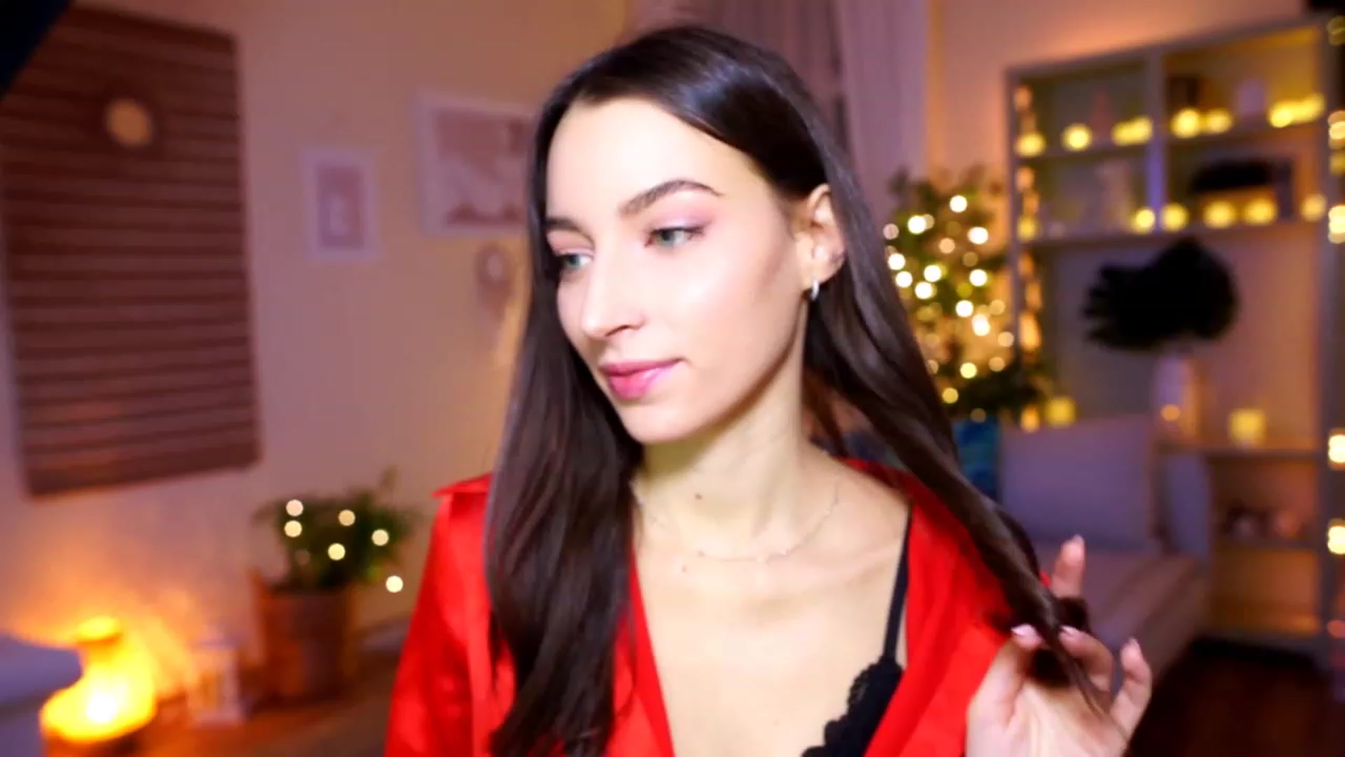 Gallery image thumbnail from Emily_grey69's myfreecams stream on, 01/18/2023, 18:38 image 1 of 20