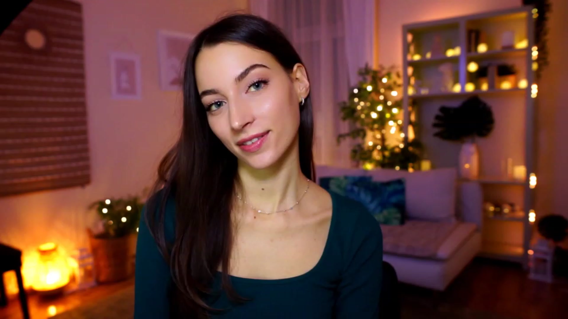 Gallery image thumbnail from Emily_grey69's myfreecams stream on, 01/30/2023, 19:06 image 1 of 20