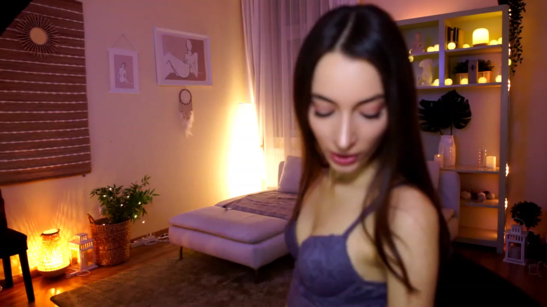Gallery image thumbnail from Emily_grey69's myfreecams stream on, 02/03/2023, 16:38 image 19 of 20