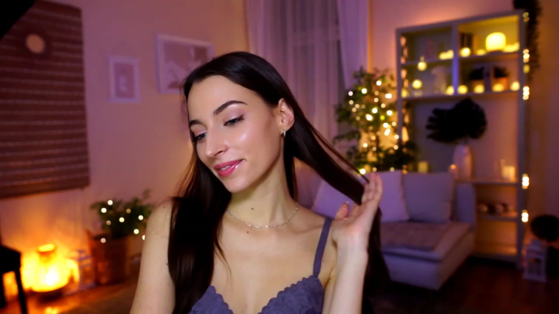 Gallery image thumbnail from Emily_grey69's myfreecams stream on, 02/03/2023, 20:17 image 5 of 20