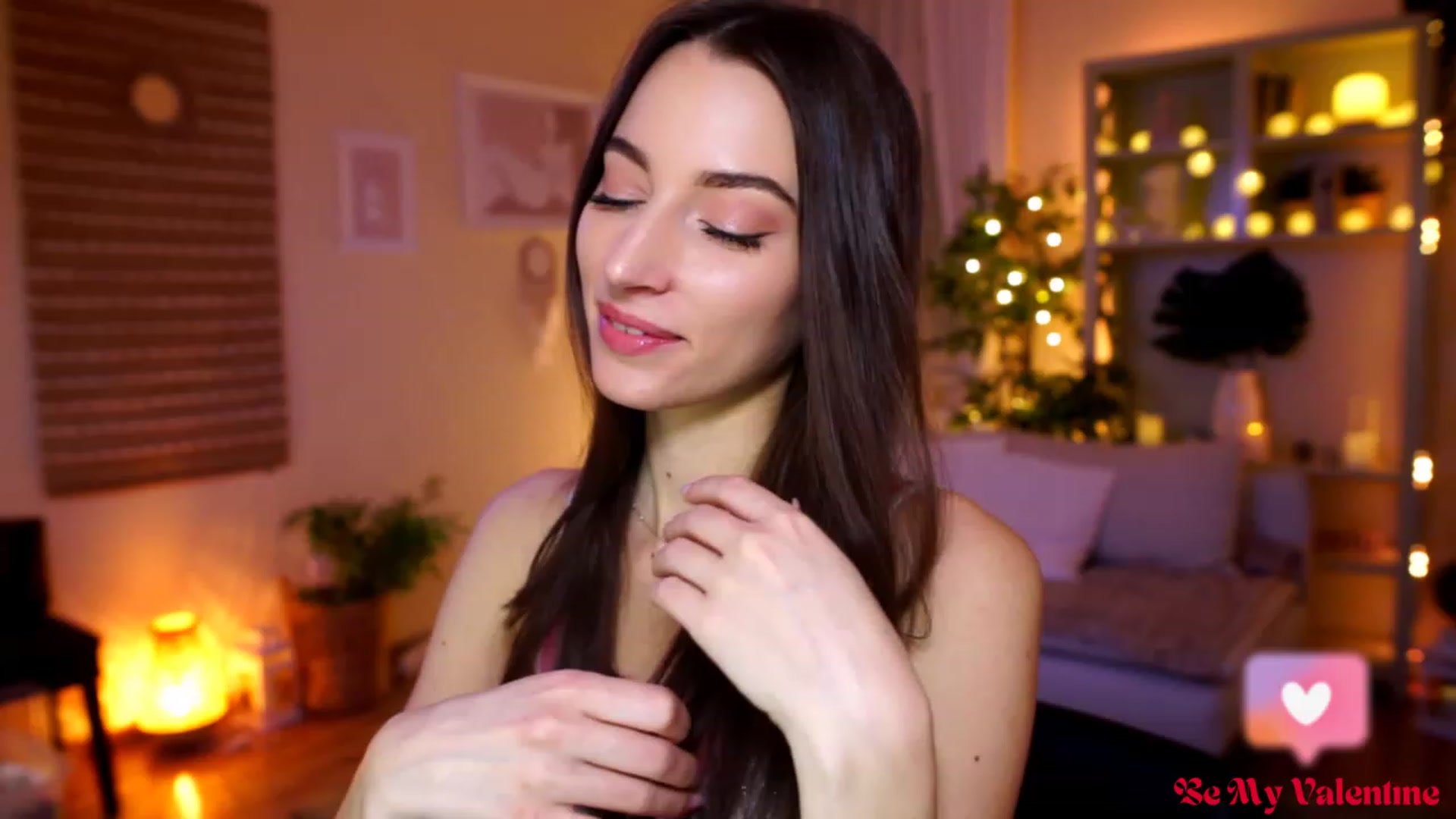 Gallery image thumbnail from Emily_grey69's myfreecams stream on, 02/14/2023, 19:50 image 2 of 20