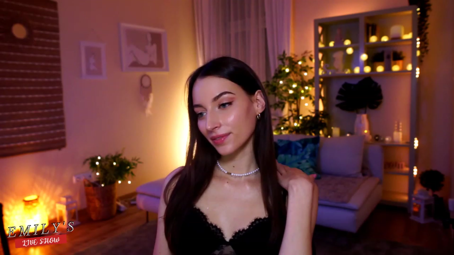 Gallery image thumbnail from Emily_grey69's myfreecams stream on, 02/23/2023, 20:25 image 20 of 20