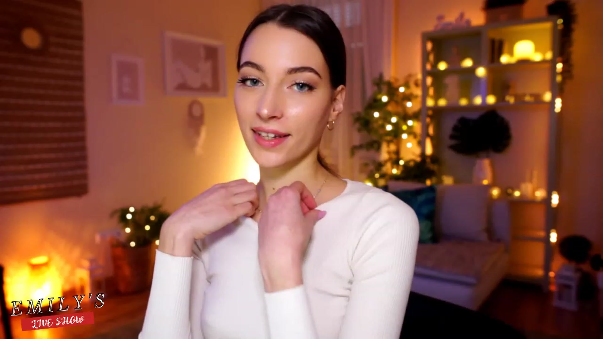 Gallery image thumbnail from Emily_grey69's myfreecams stream on, 02/25/2023, 12:52 image 8 of 20