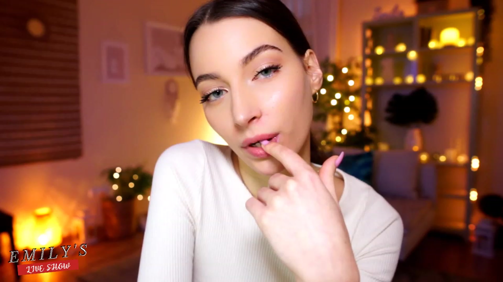 Gallery image thumbnail from Emily_grey69's myfreecams stream on, 02/25/2023, 12:52 image 7 of 20