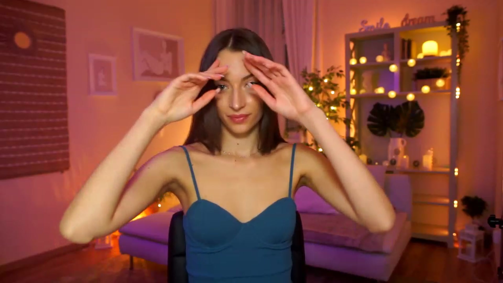 Gallery image thumbnail from Emily_grey69's myfreecams stream on, 03/24/2023, 16:56 image 18 of 20