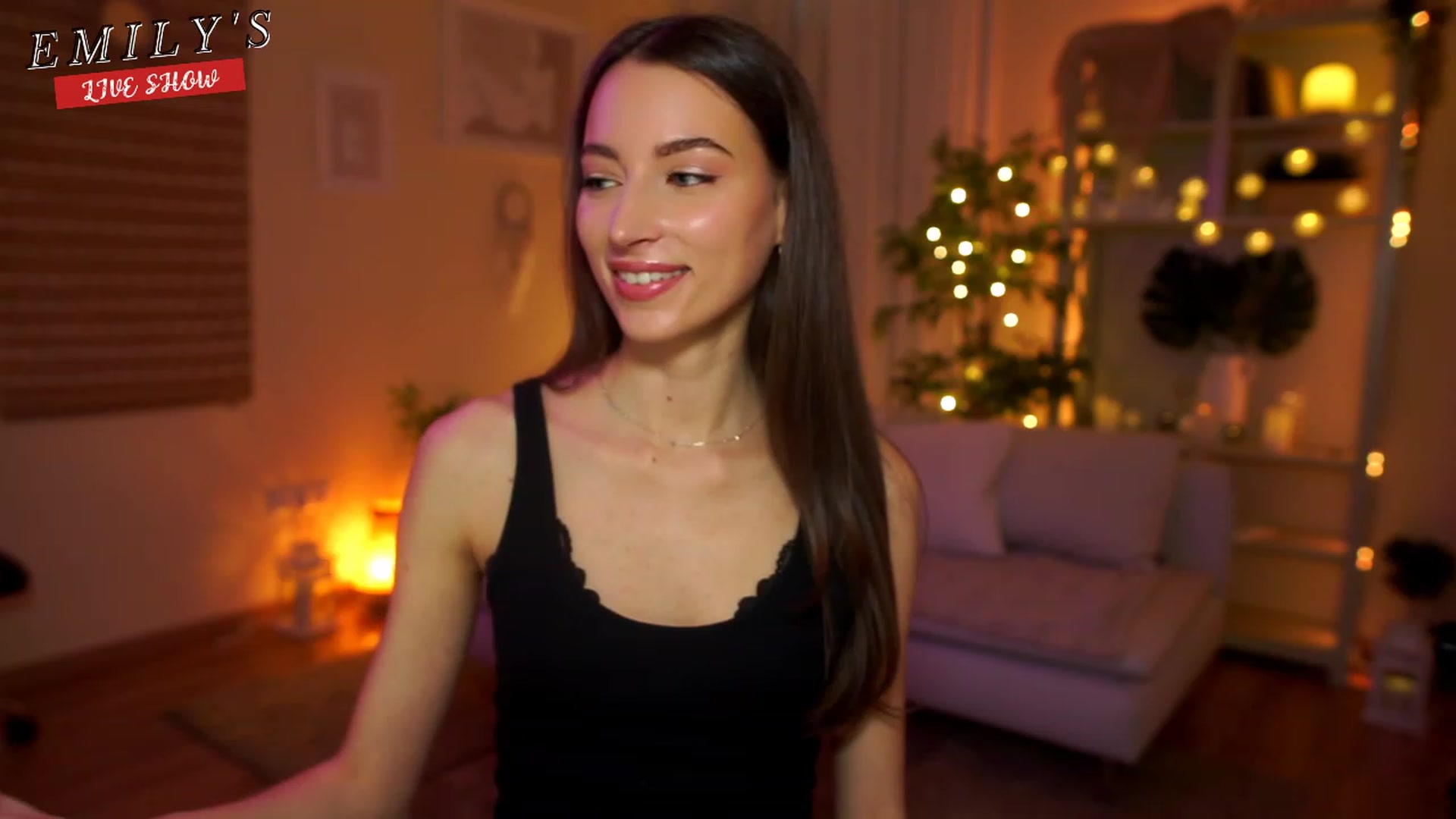 Gallery image thumbnail from Emily_grey69's myfreecams stream on, 04/18/2023, 11:45 image 16 of 20