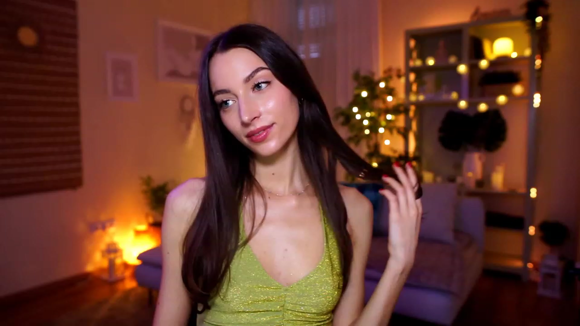 Gallery image thumbnail from Emily_grey69's myfreecams stream on, 04/25/2023, 12:22 image 19 of 20