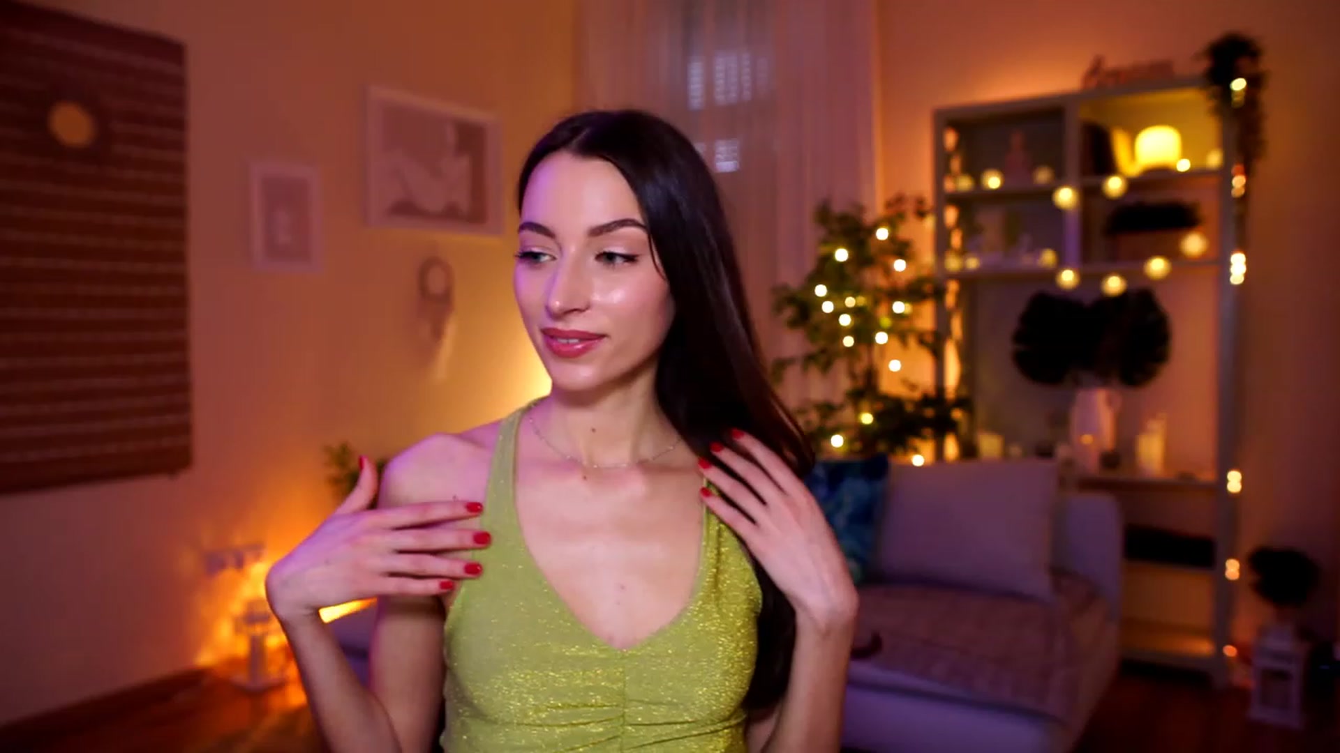 Gallery image thumbnail from Emily_grey69's myfreecams stream on, 04/25/2023, 12:22 image 6 of 20
