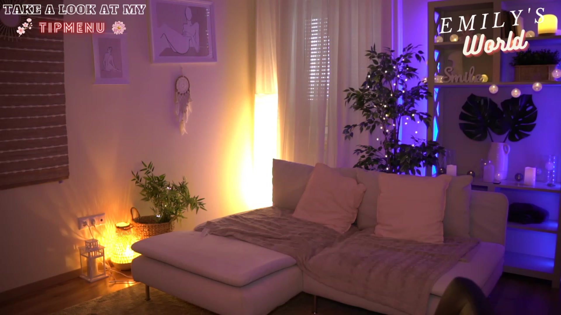 Gallery image thumbnail from Emily_grey69's myfreecams stream on, 06/22/2023, 15:10 image 17 of 20