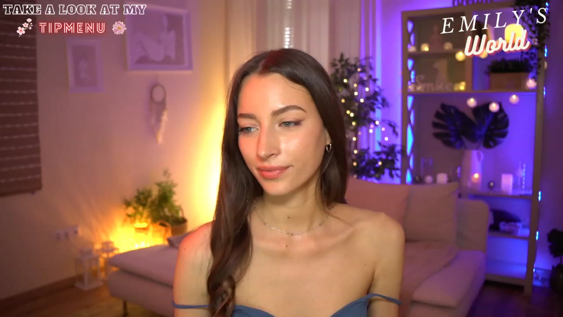 Gallery image thumbnail from Emily_grey69's myfreecams stream on, 06/26/2023, 16:38 image 20 of 20