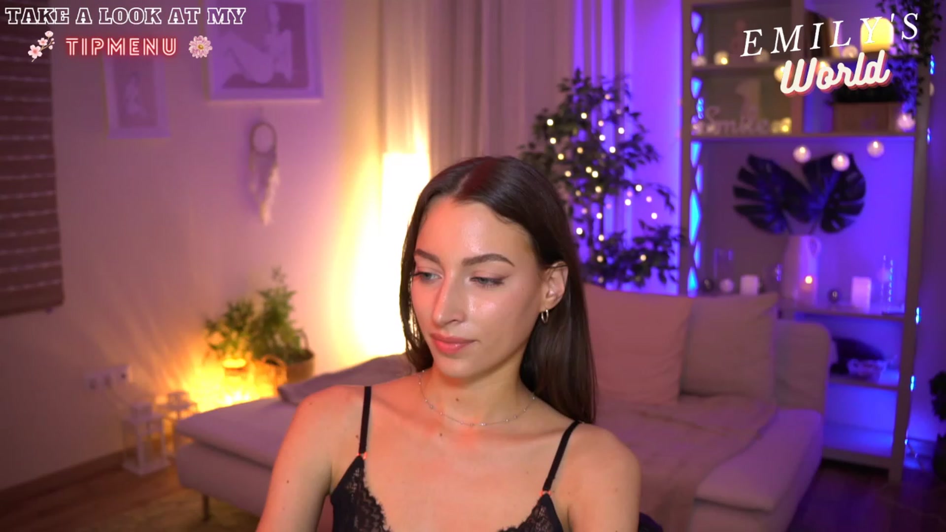 Gallery image thumbnail from Emily_grey69's myfreecams stream on, 06/26/2023, 19:14 image 12 of 20