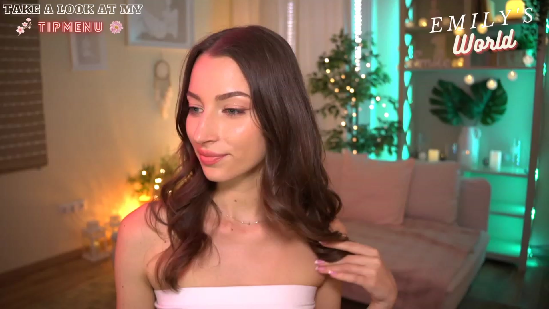 Gallery image thumbnail from Emily_grey69's myfreecams stream on, 07/15/2023, 16:59 image 2 of 20