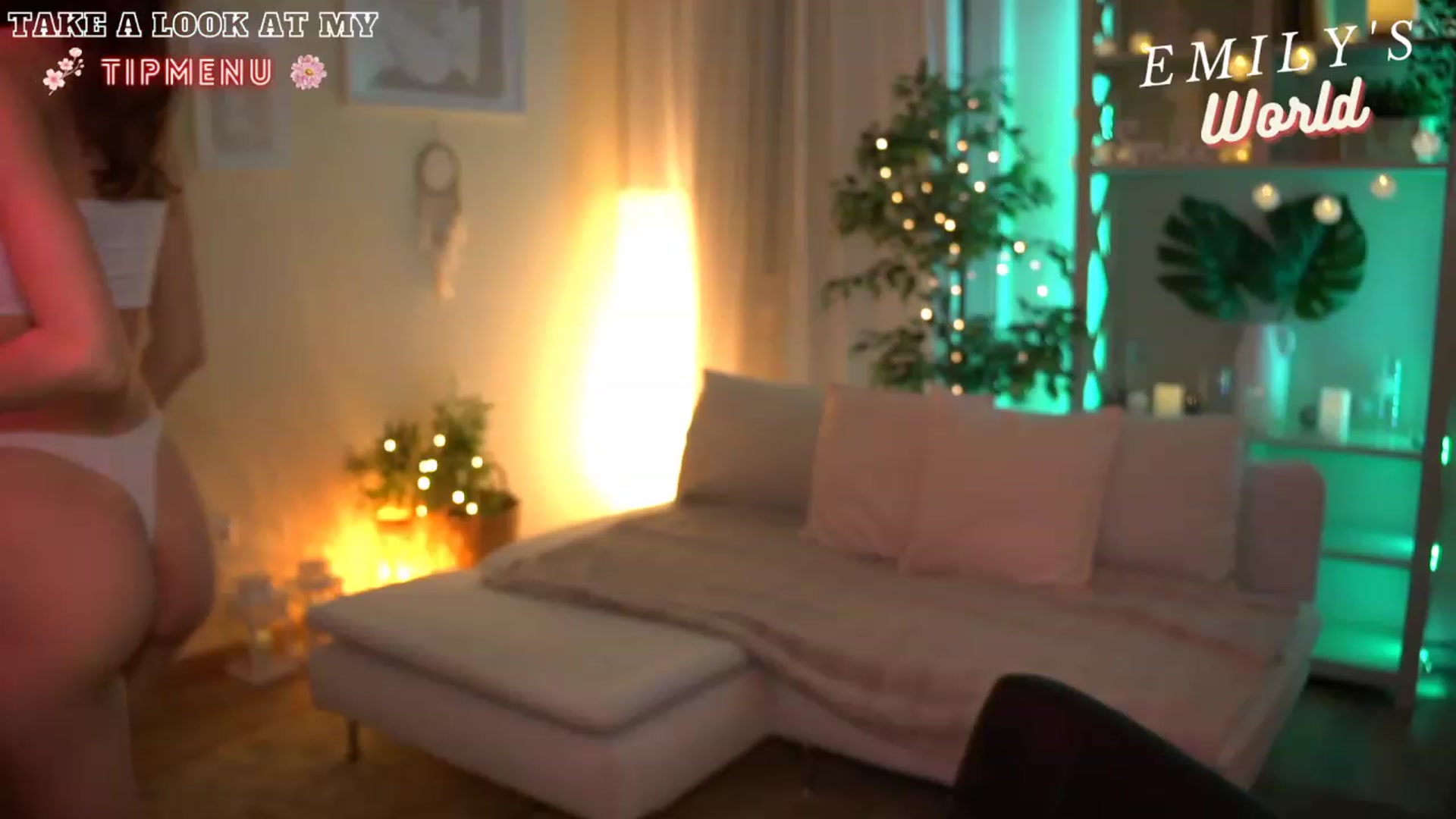 Gallery image thumbnail from Emily_grey69's myfreecams stream on, 07/15/2023, 19:24 image 12 of 20