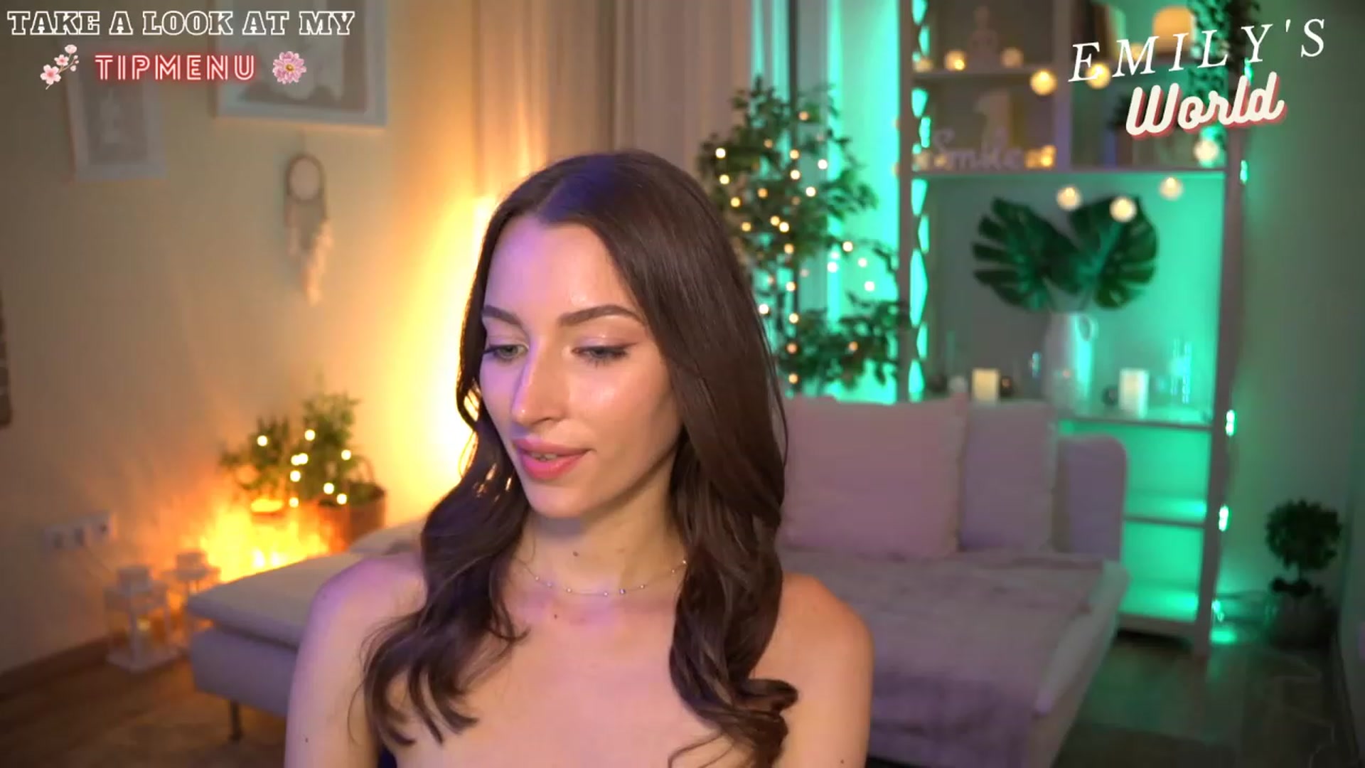 Gallery image thumbnail from Emily_grey69's myfreecams stream on, 07/15/2023, 20:55 image 15 of 20