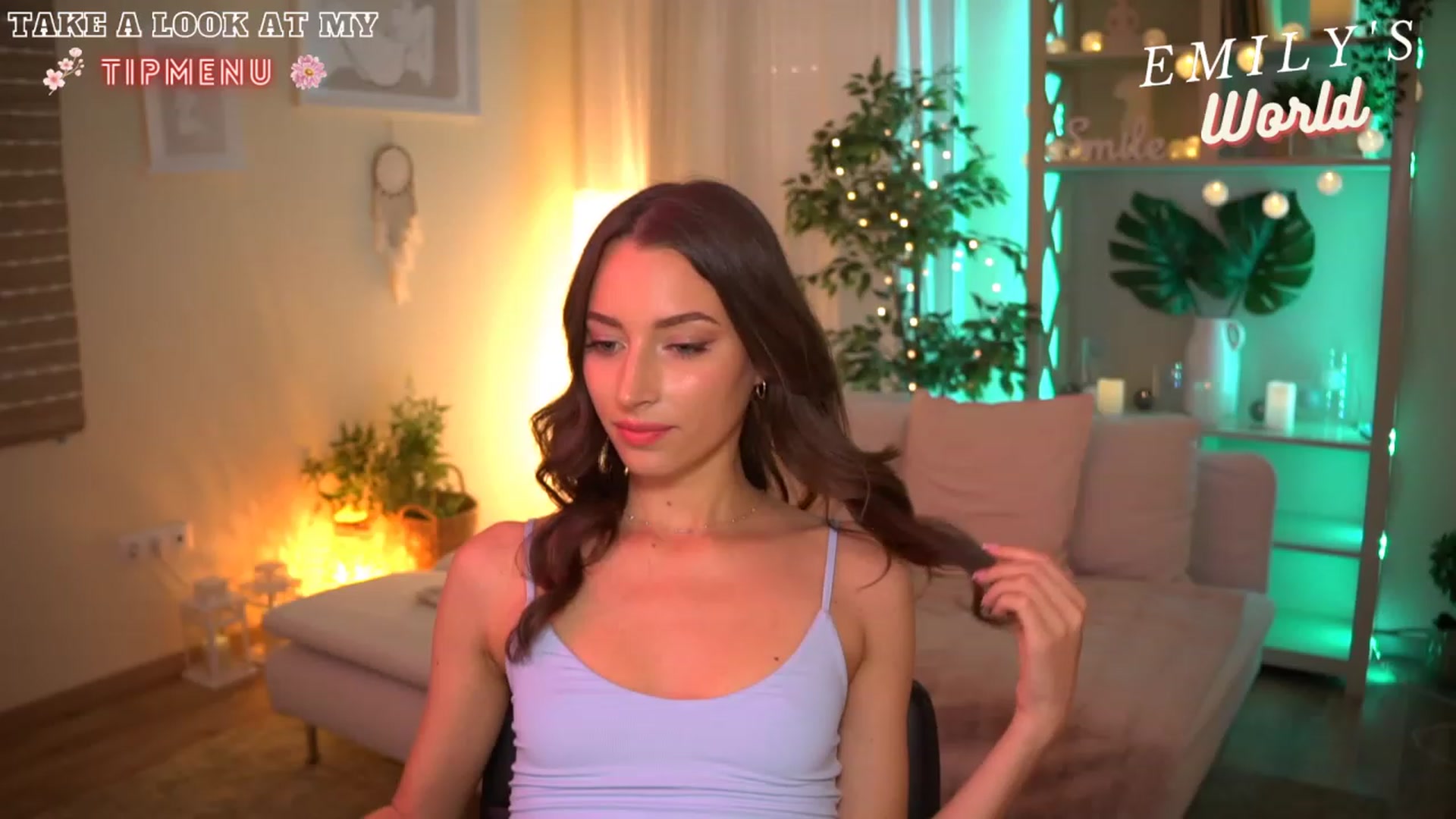 Gallery image thumbnail from Emily_grey69's myfreecams stream on, 07/16/2023, 17:31 image 11 of 20