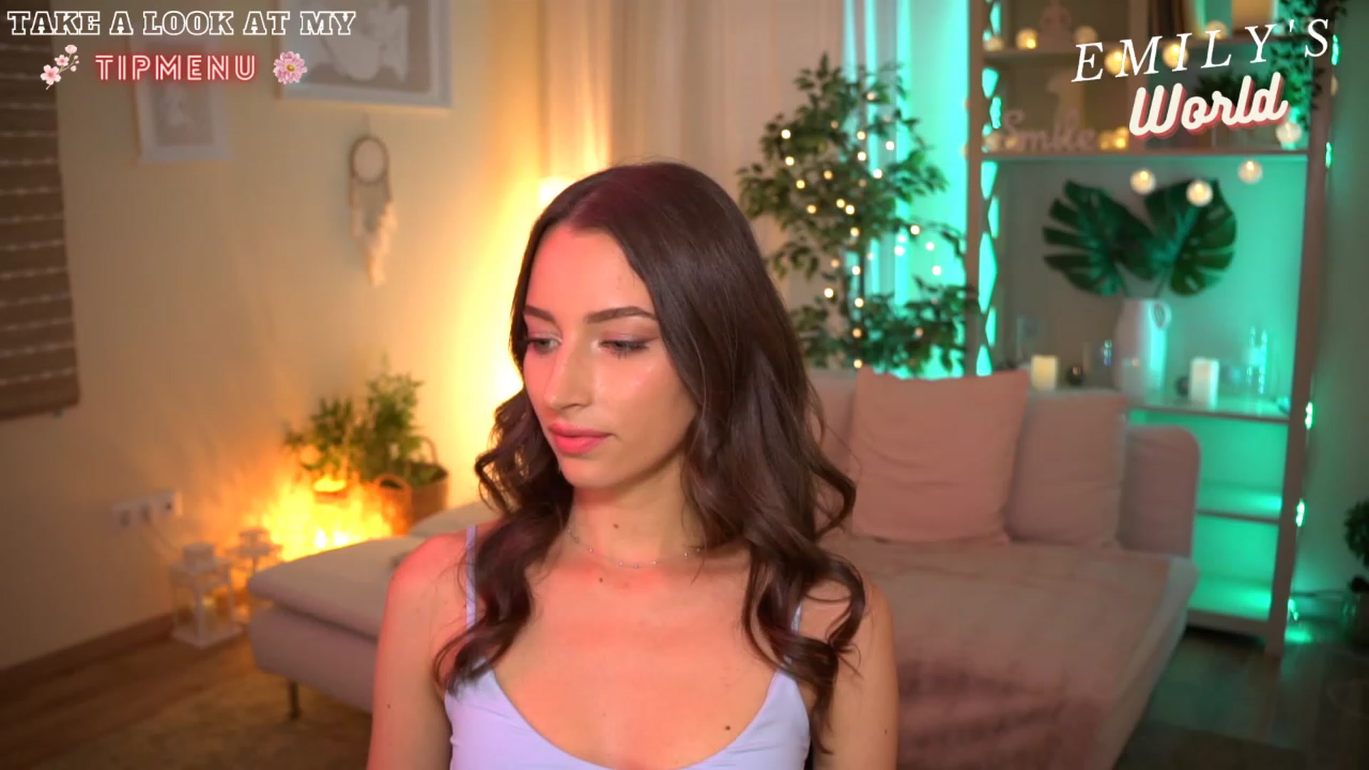 Gallery image thumbnail from Emily_grey69's myfreecams stream on, 07/16/2023, 17:31 image 9 of 20