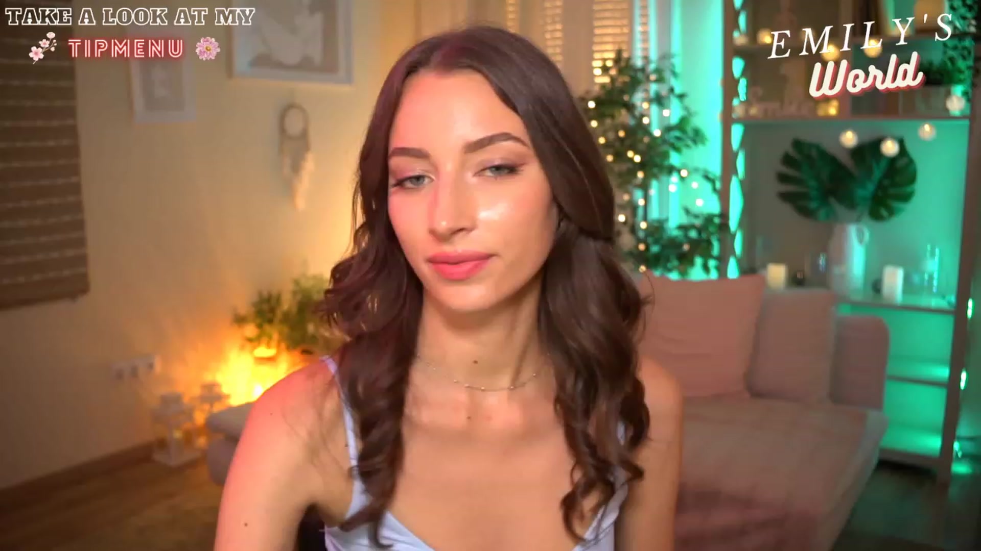 Gallery image thumbnail from Emily_grey69's myfreecams stream on, 07/16/2023, 17:55 image 19 of 20