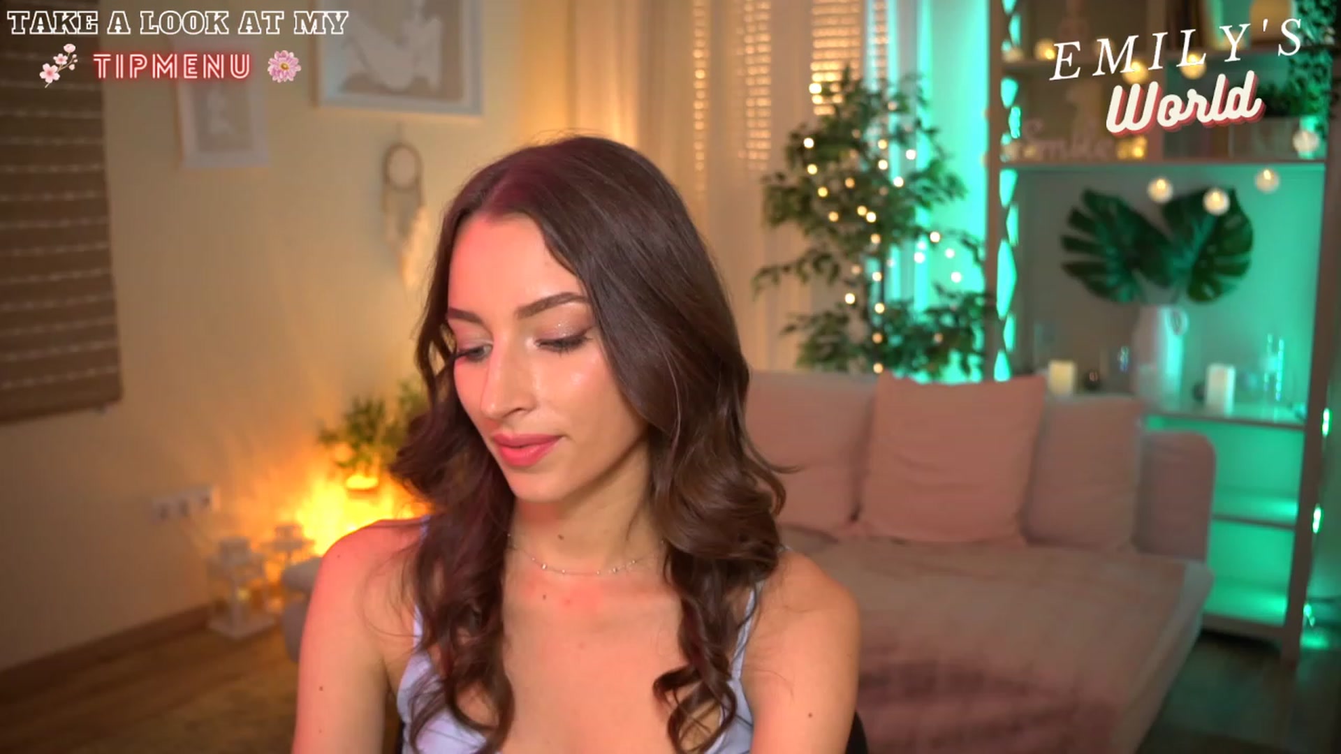 Gallery image thumbnail from Emily_grey69's myfreecams stream on, 07/16/2023, 17:55 image 15 of 20