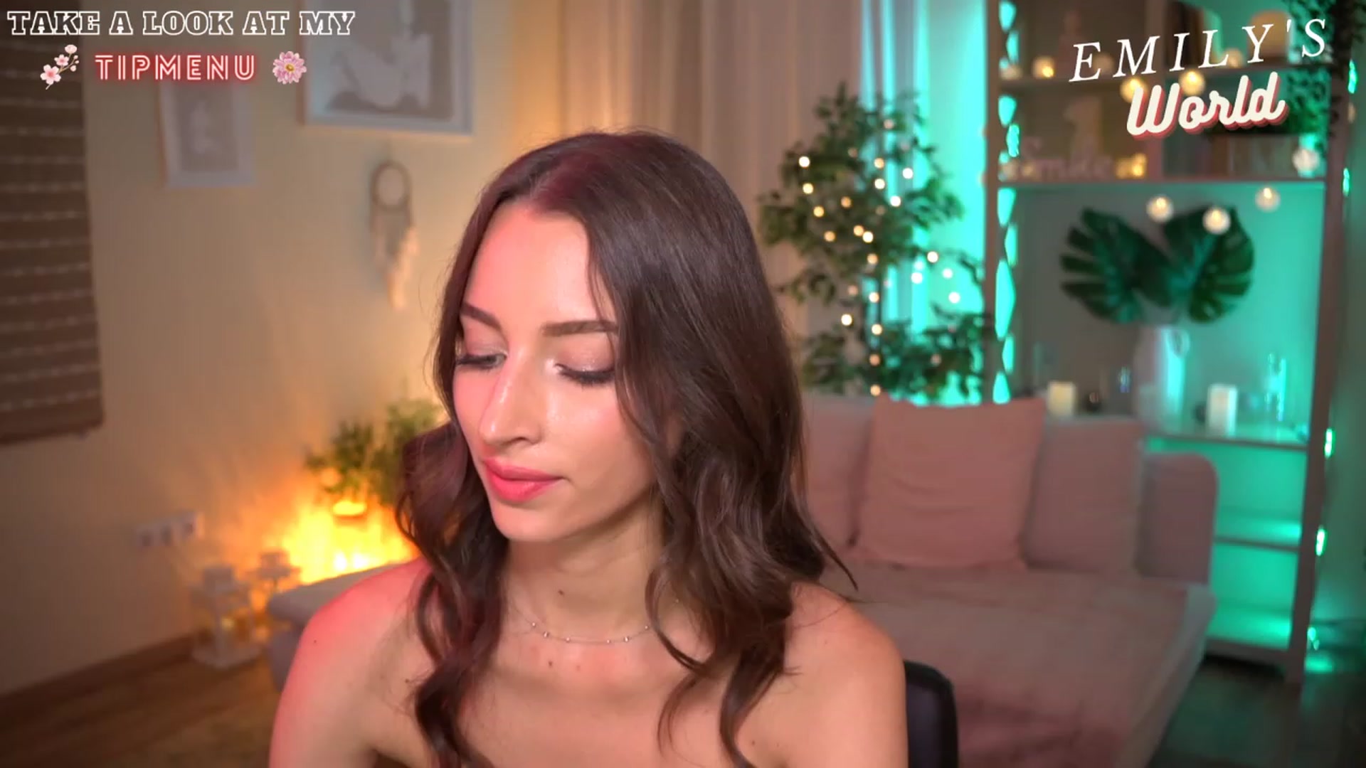 Gallery image thumbnail from Emily_grey69's myfreecams stream on, 07/16/2023, 18:24 image 20 of 20