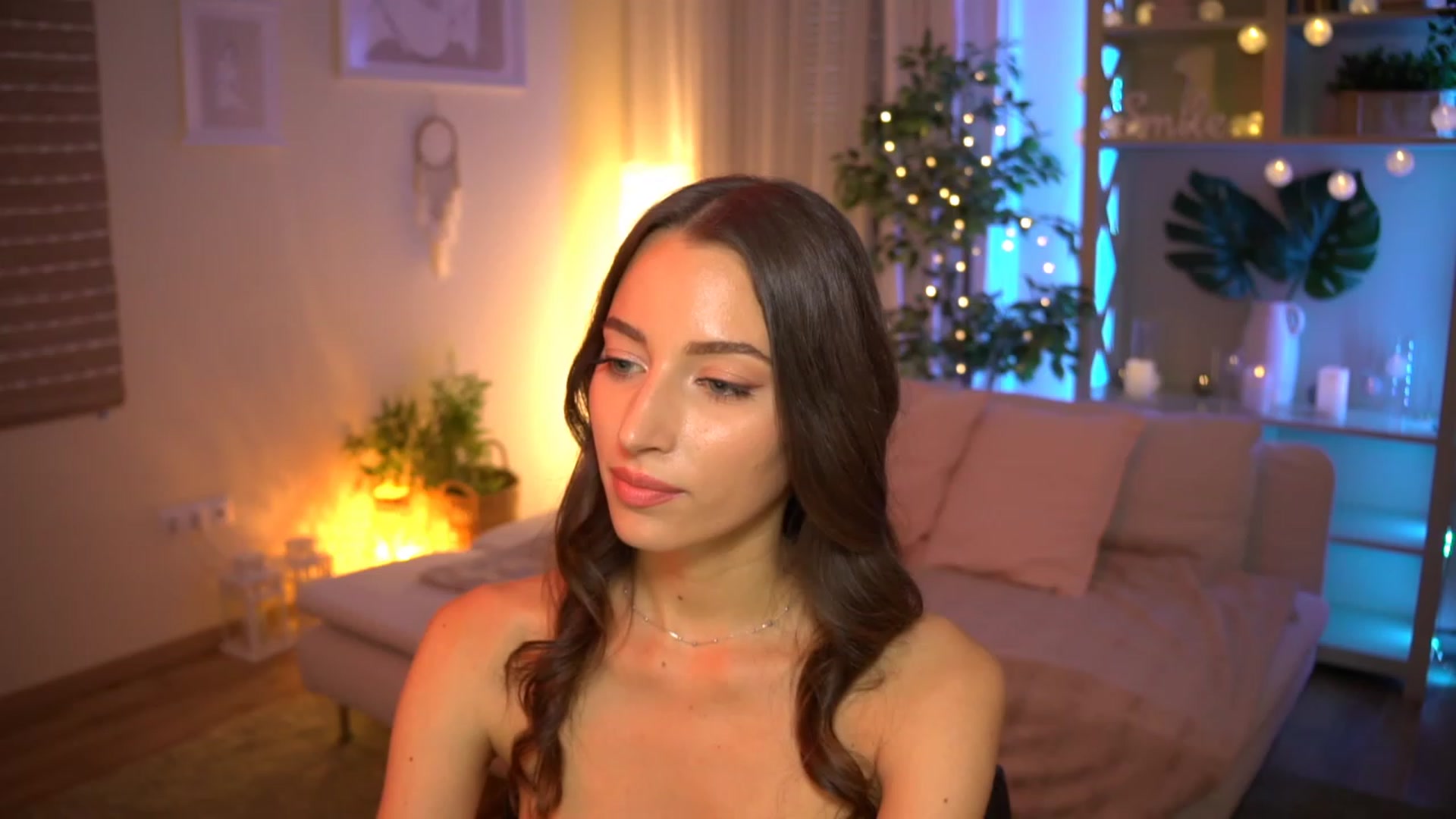 Gallery image thumbnail from Emily_grey69's myfreecams stream on, 07/22/2023, 18:17 image 20 of 20