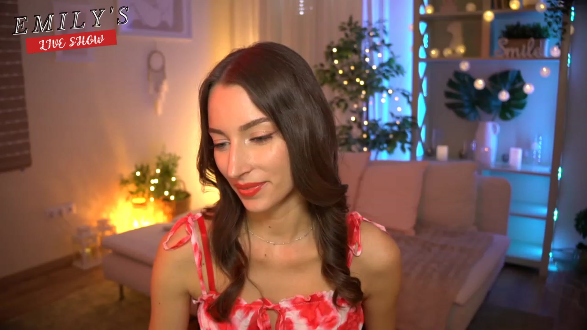 Gallery image thumbnail from Emily_grey69's myfreecams stream on, 07/26/2023, 15:49 image 1 of 20