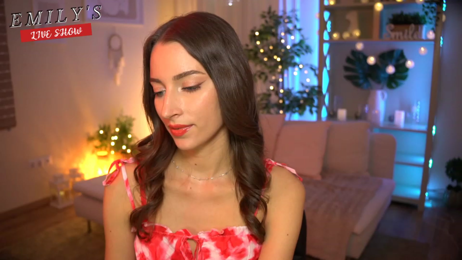 Gallery image thumbnail from Emily_grey69's myfreecams stream on, 07/26/2023, 15:49 image 10 of 20