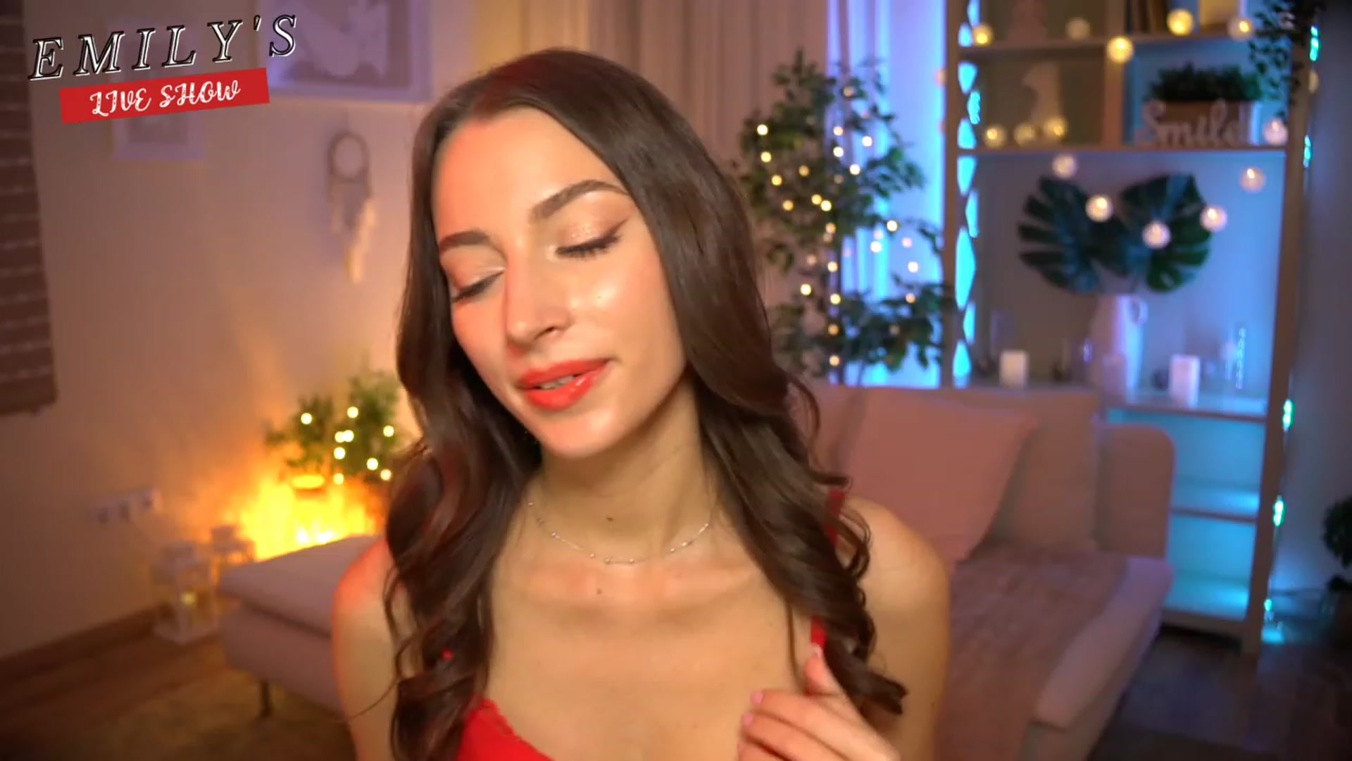 Gallery image thumbnail from Emily_grey69's myfreecams stream on, 07/26/2023, 20:04 image 8 of 20