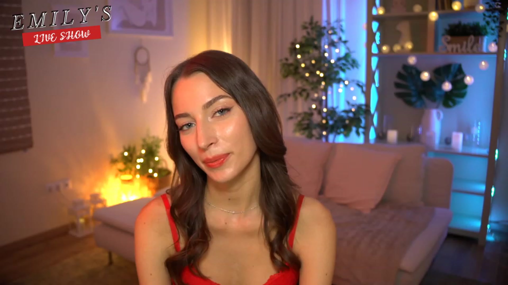 Gallery image thumbnail from Emily_grey69's myfreecams stream on, 07/26/2023, 20:04 image 19 of 20