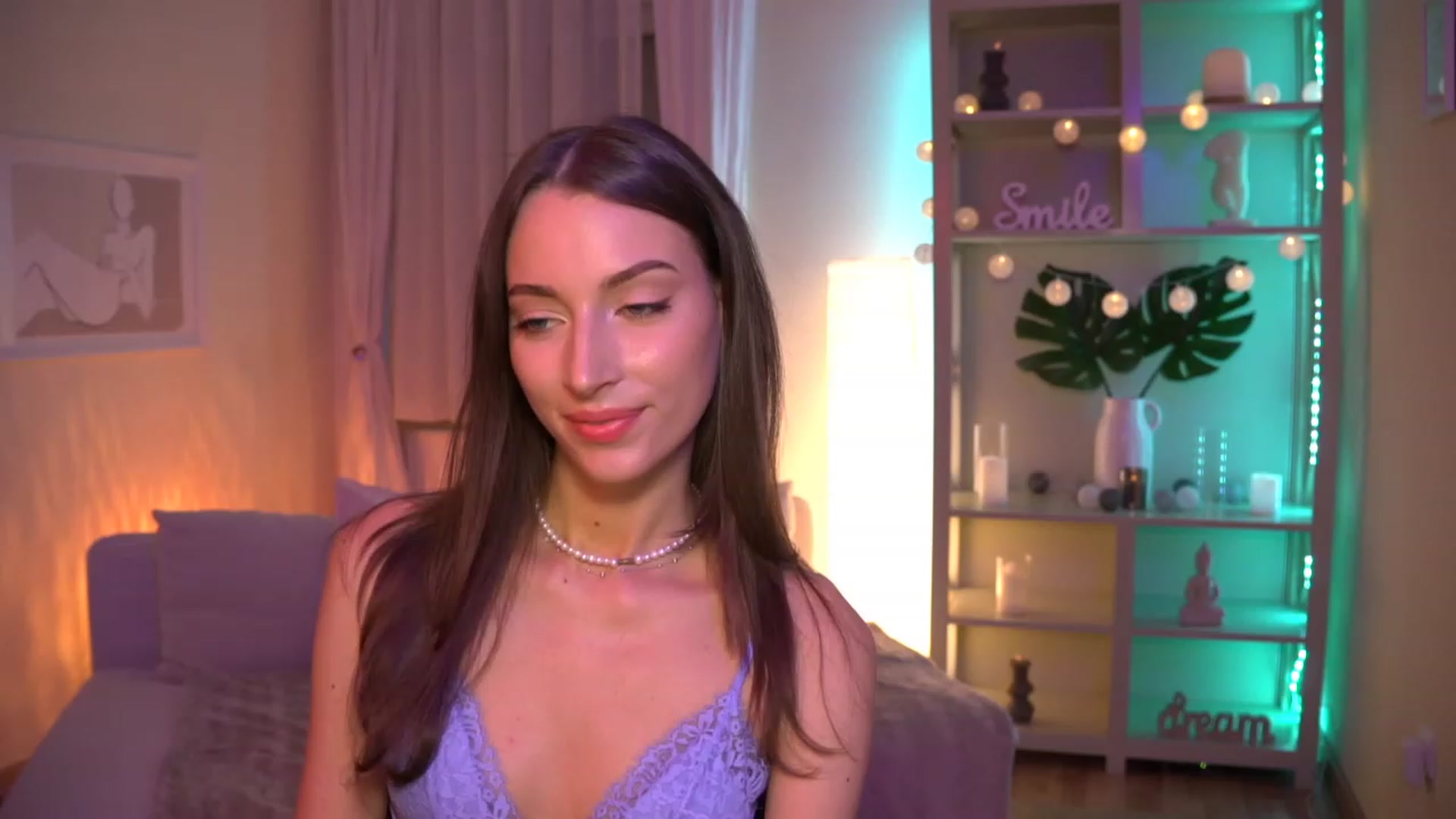 Gallery image thumbnail from Emily_grey69's myfreecams stream on, 08/31/2023, 18:47 image 18 of 20