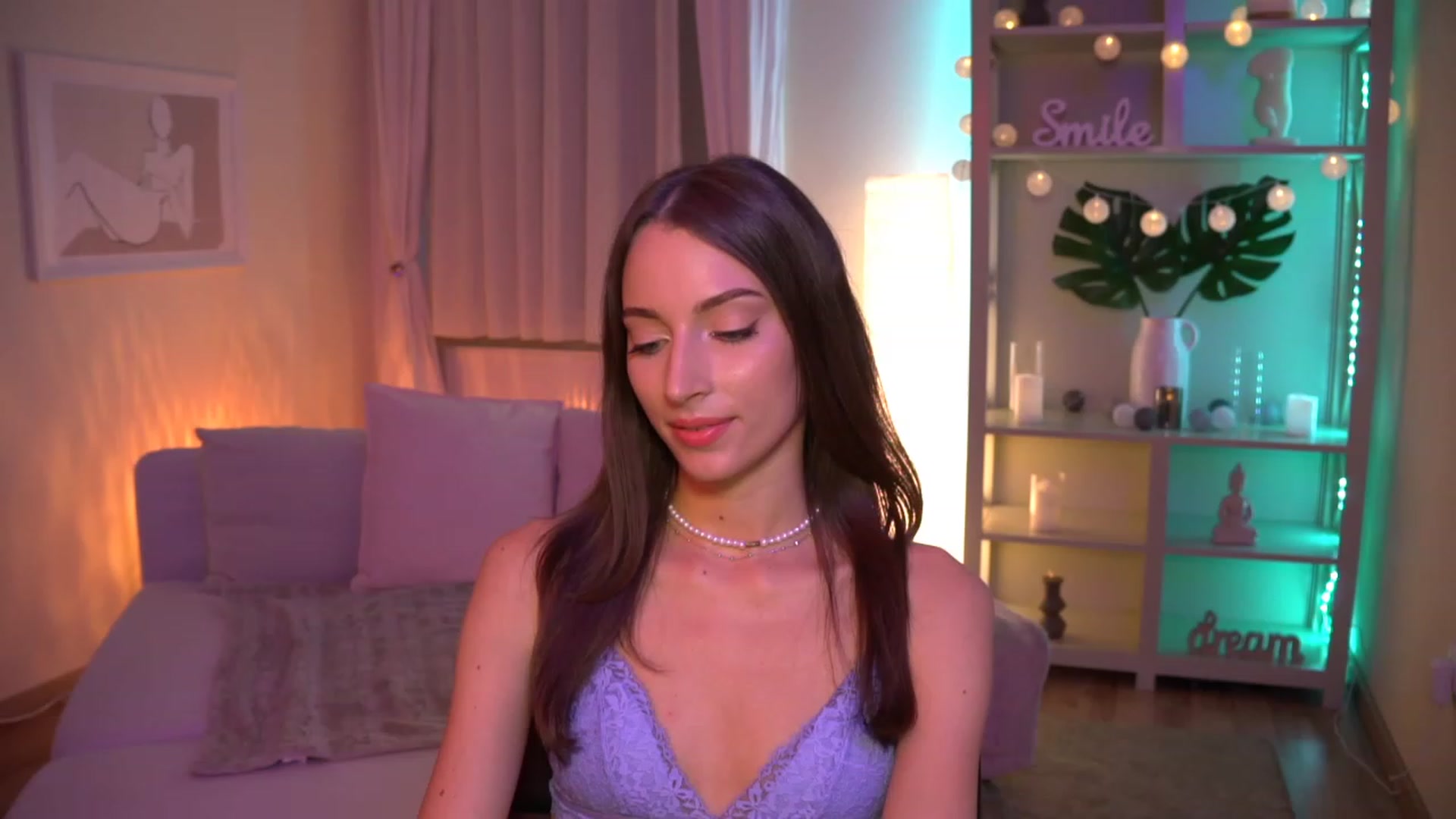 Gallery image thumbnail from Emily_grey69's myfreecams stream on, 08/31/2023, 18:47 image 7 of 20