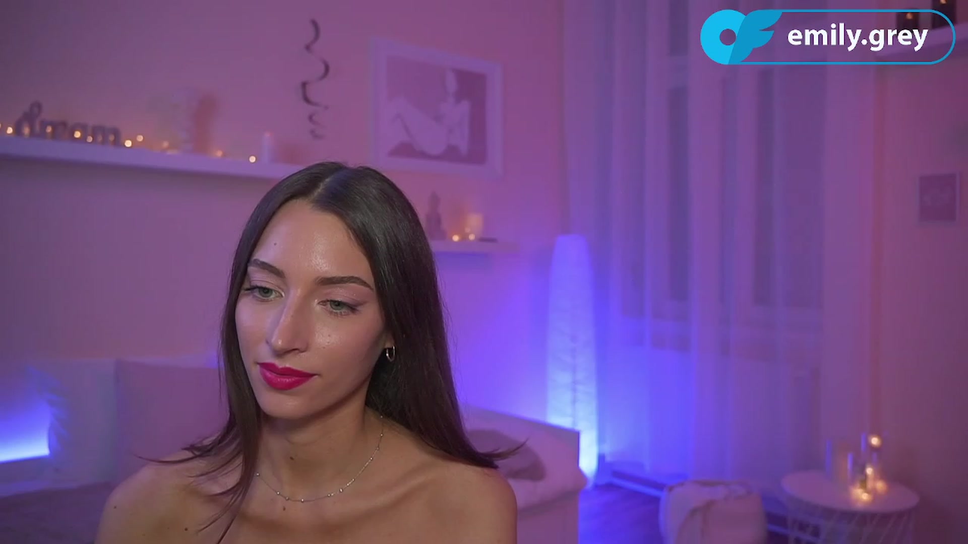 Gallery image thumbnail from Emily_grey69's myfreecams stream on, 11/02/2023, 21:42 image 8 of 20