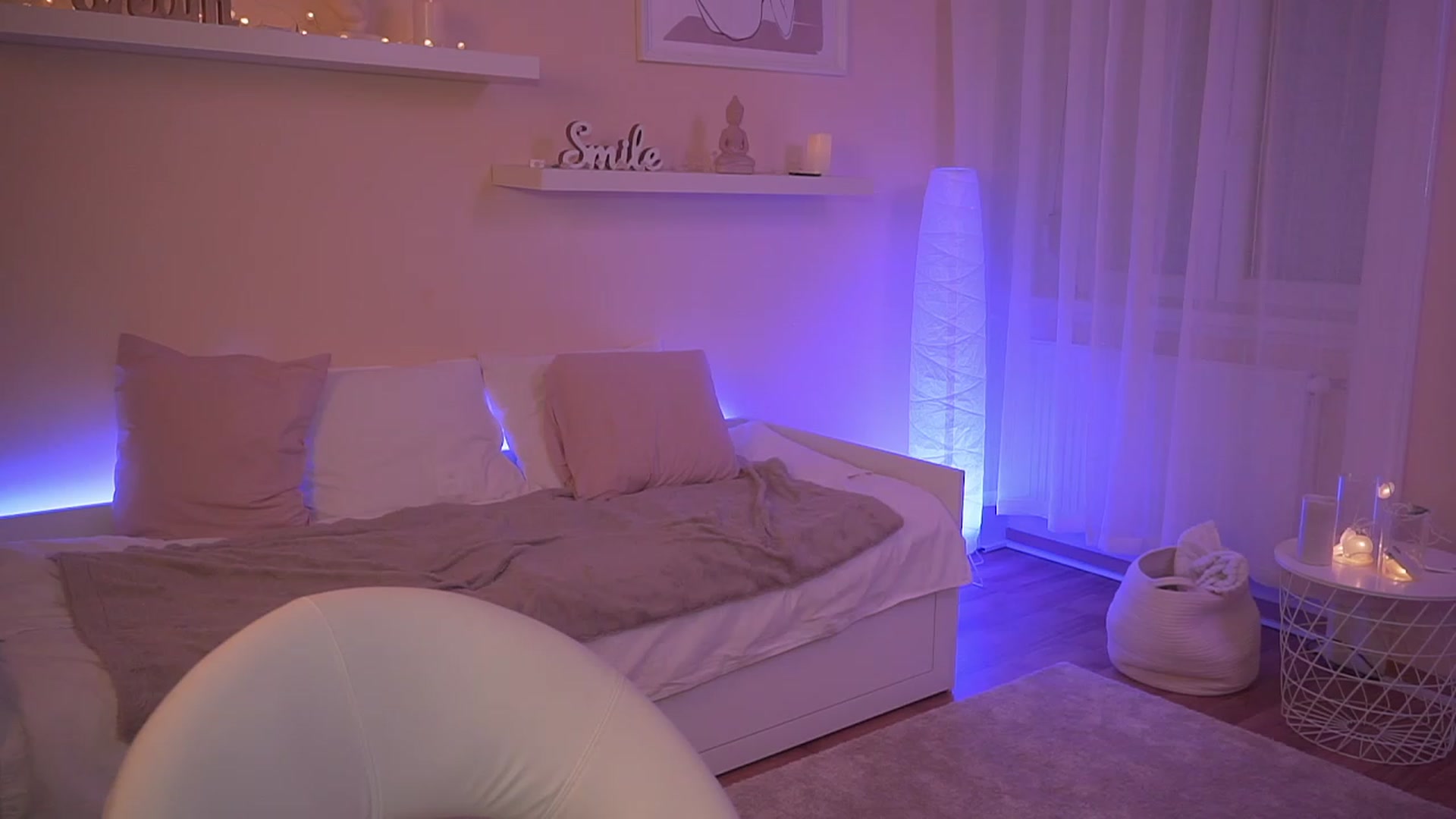 Gallery image thumbnail from Emily_grey69's myfreecams stream on, 11/09/2023, 20:04 image 11 of 20