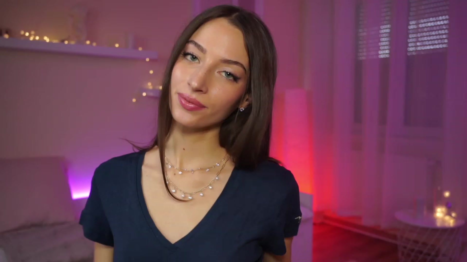 Gallery image thumbnail from Emily_grey69's myfreecams stream on, 02/12/2024, 10:58 image 20 of 20
