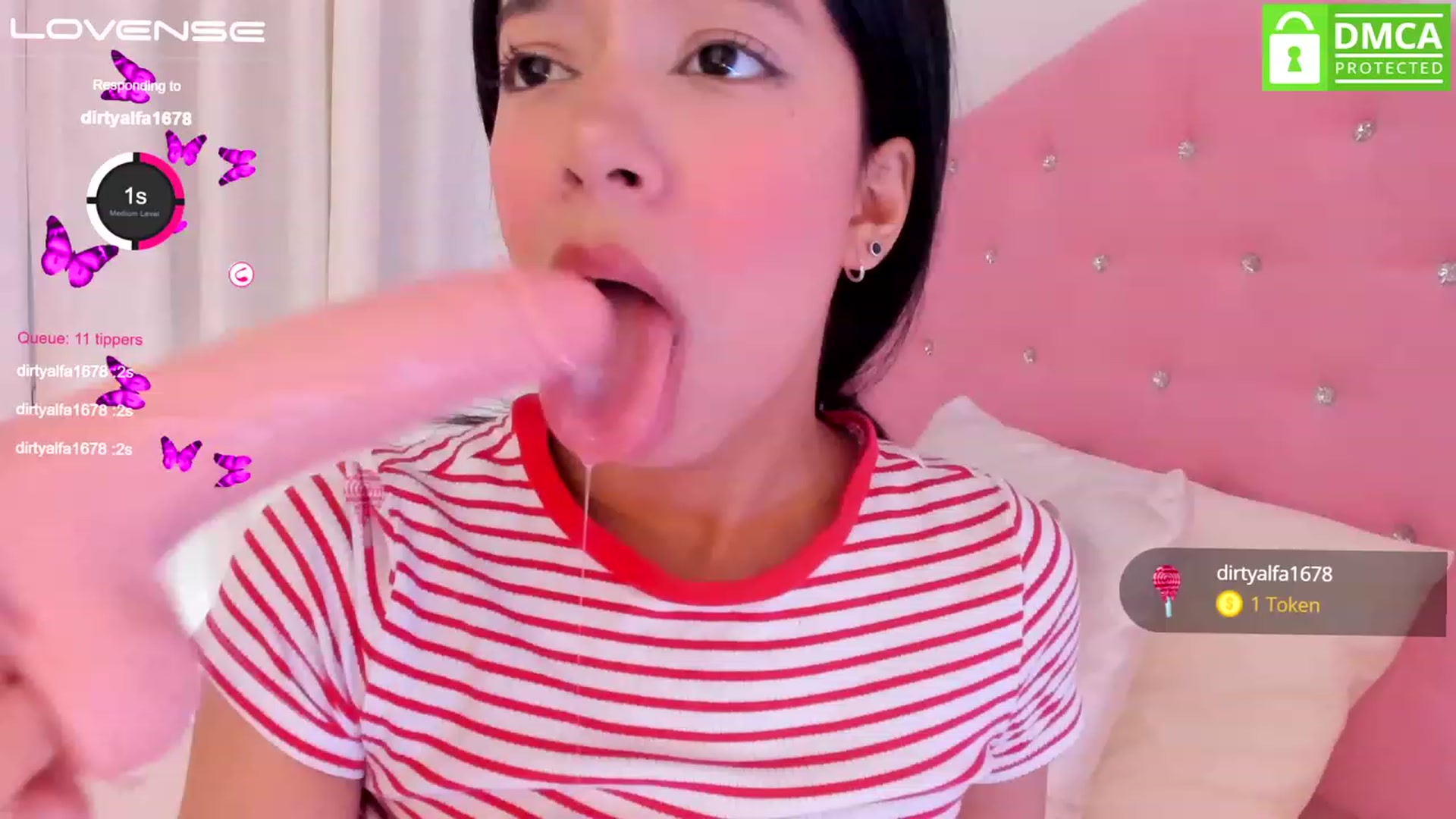 Gallery image thumbnail from Emily_kim's myfreecams stream on, 03/12/2023, 11:31 image 11 of 20