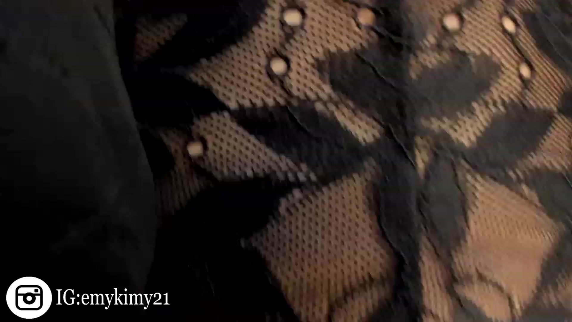 Gallery image thumbnail from Emily_kim's myfreecams stream on, 12/16/2023, 06:44 image 1 of 20