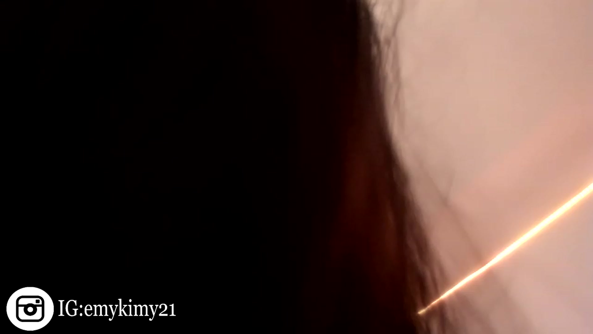 Gallery image thumbnail from Emily_kim's myfreecams stream on, 12/19/2023, 05:12 image 11 of 20