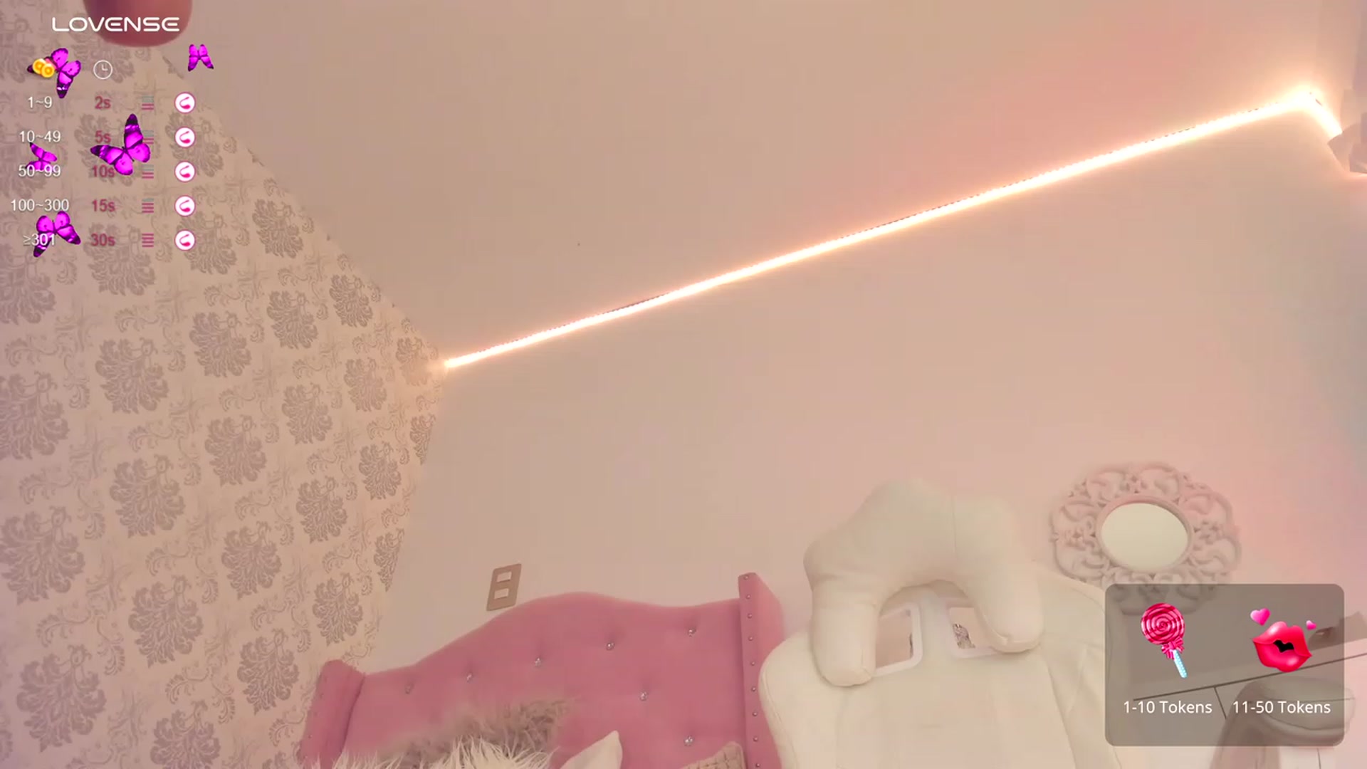 Gallery image thumbnail from Emily_kim's myfreecams stream on, 01/28/2024, 03:50 image 7 of 20