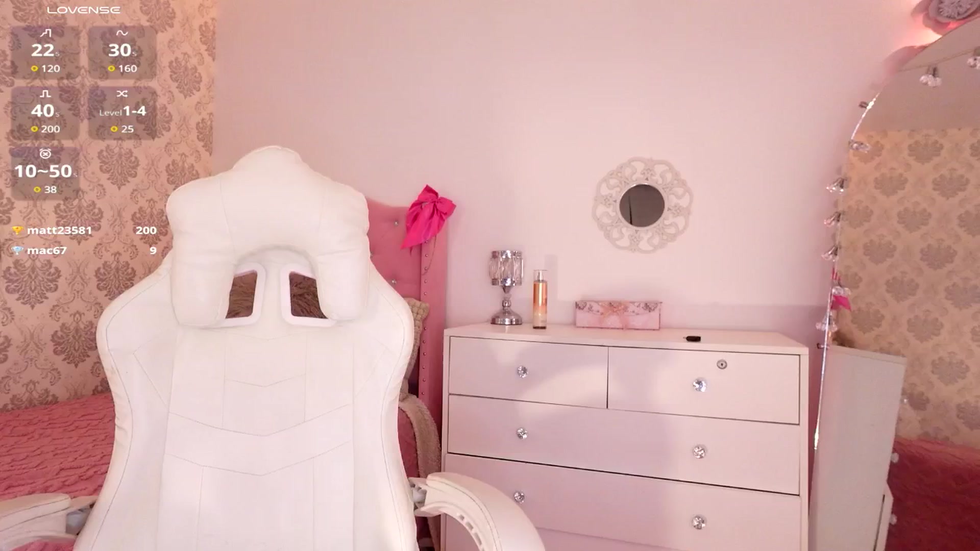 Gallery image thumbnail from Emily_kim's myfreecams stream on, 09/22/2024, 01:20 image 10 of 20