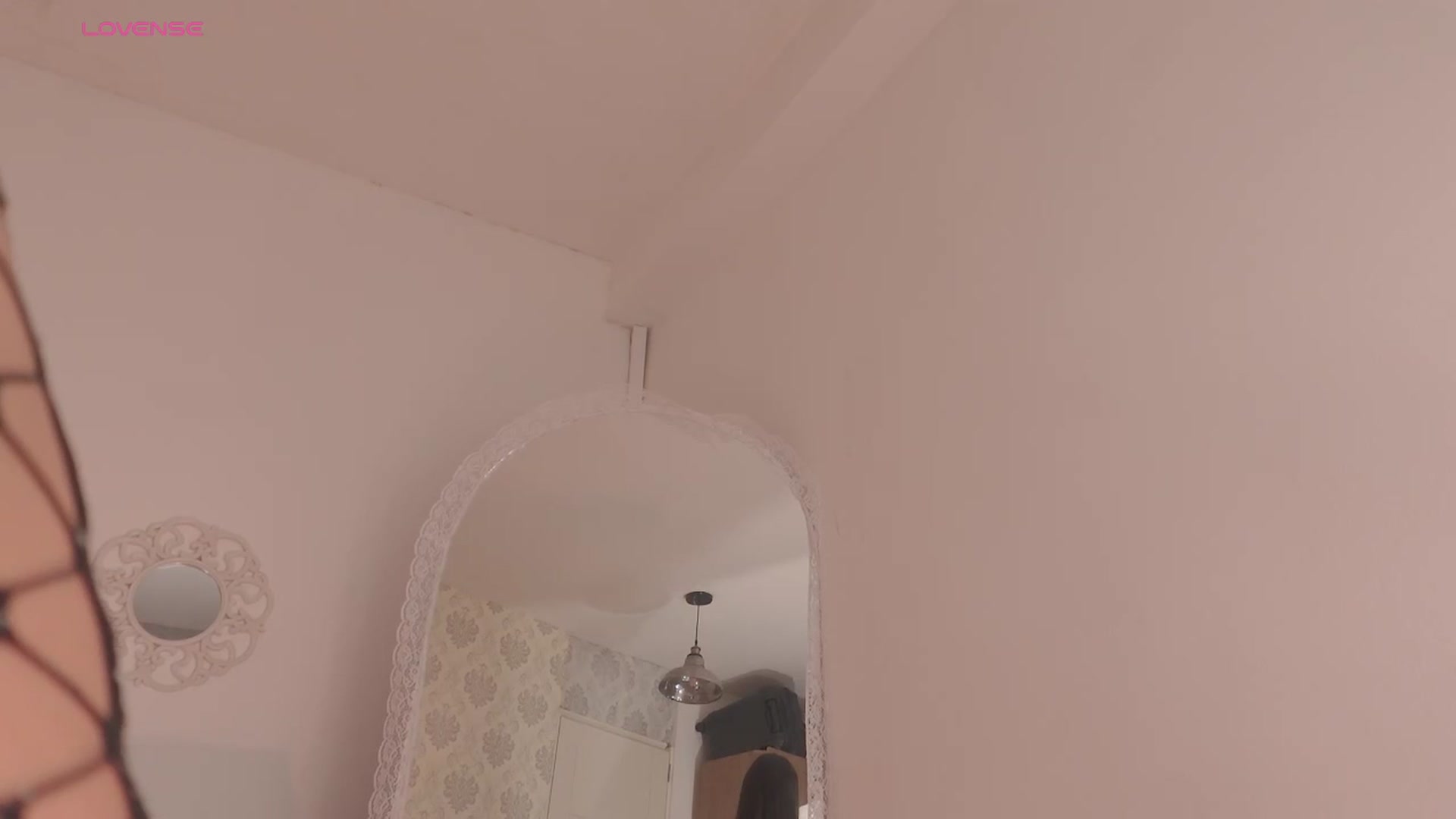 Gallery image thumbnail from Emily_kim's myfreecams stream on, 09/24/2025, 04:33 image 9 of 20
