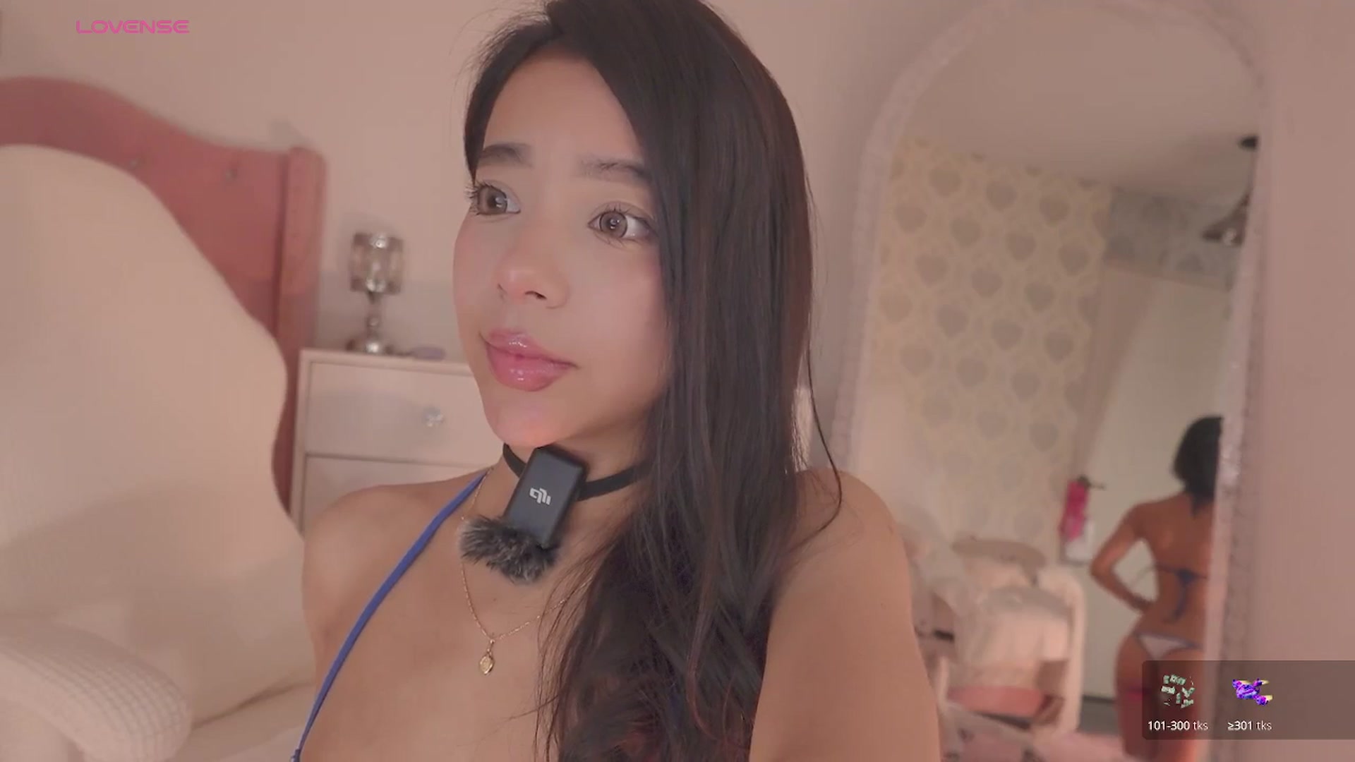 Gallery image thumbnail from Emily_kim's myfreecams stream on, 09/26/2025, 03:04 image 8 of 20
