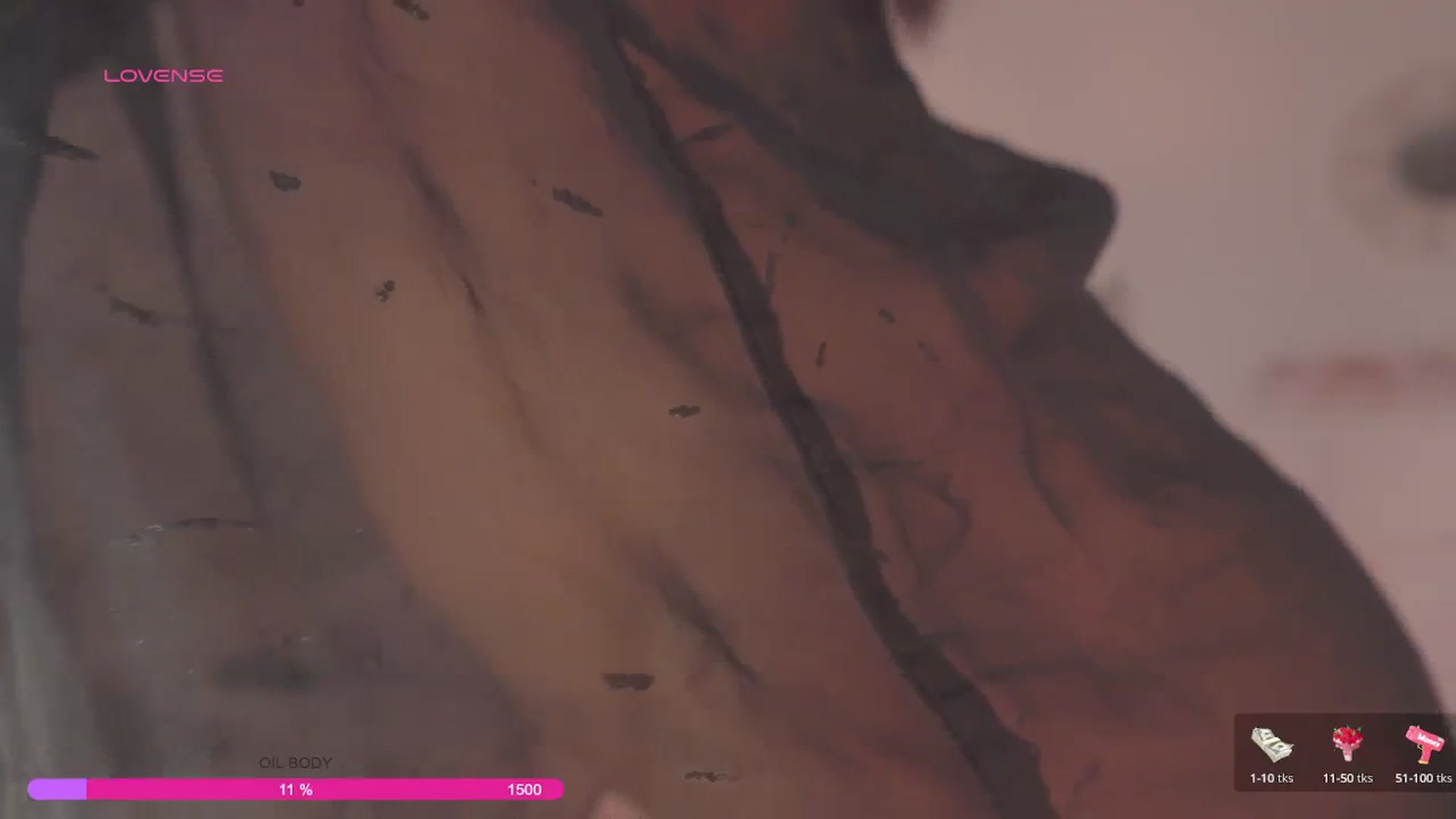 Gallery image thumbnail from Emily_kim's myfreecams stream on, 10/04/2025, 04:06 image 12 of 20