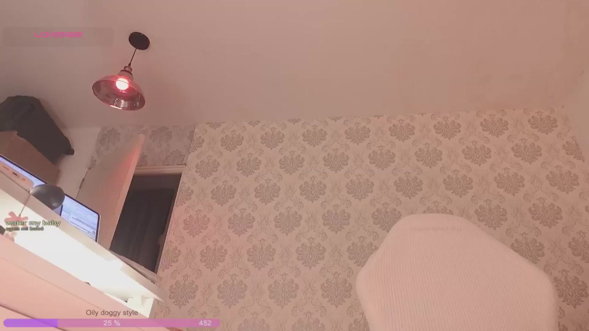 Gallery image thumbnail from Emily_kim's myfreecams stream on, 12/19/2025, 04:33 image 4 of 20