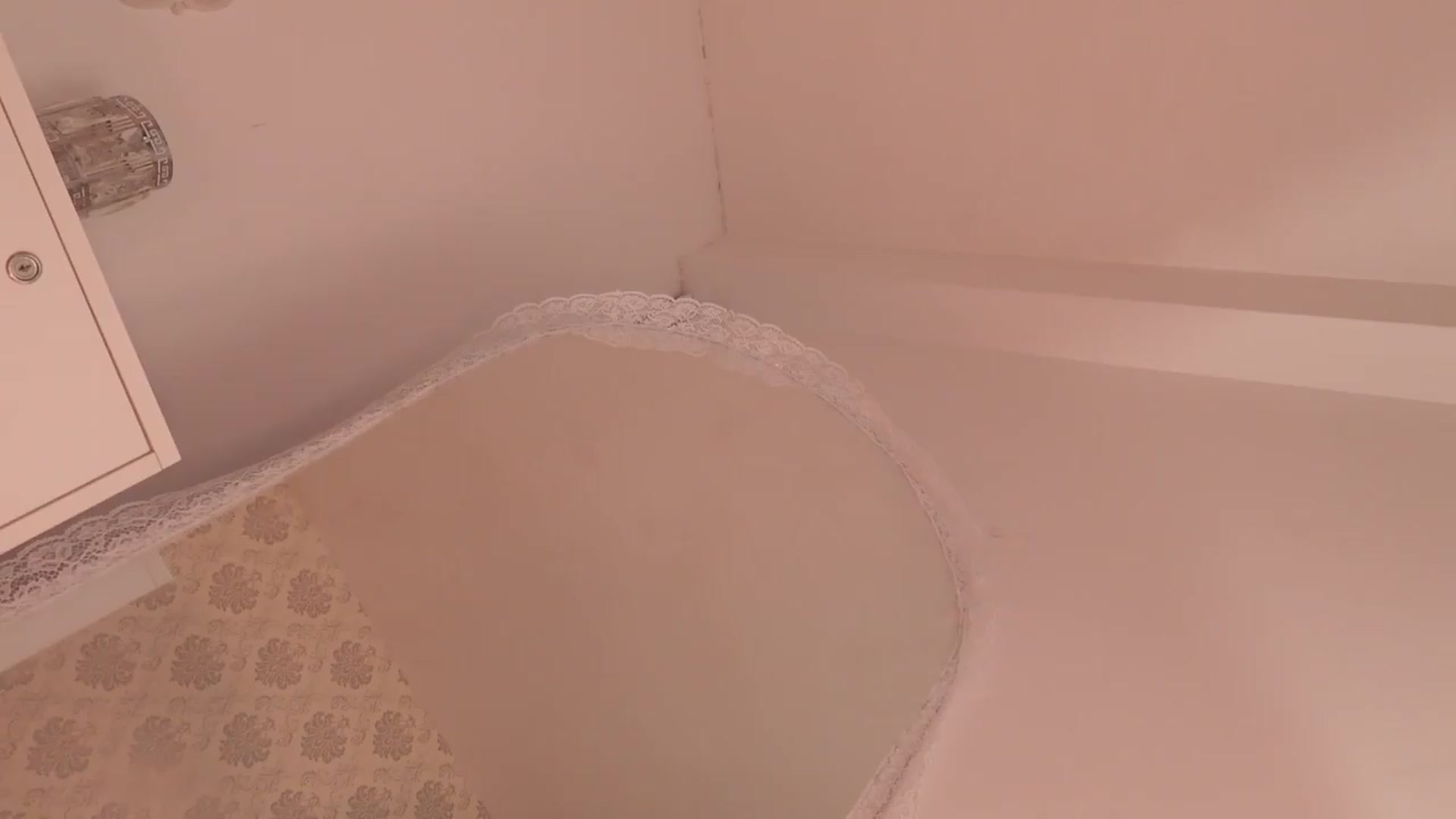 Gallery image thumbnail from Emily_kim's myfreecams stream on, 05/09/2026, 03:59 image 15 of 20