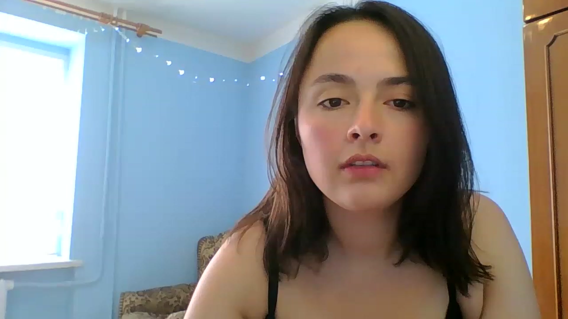 Gallery image thumbnail from Emily_morning's myfreecams stream on, 06/02/2023, 09:57 image 8 of 20