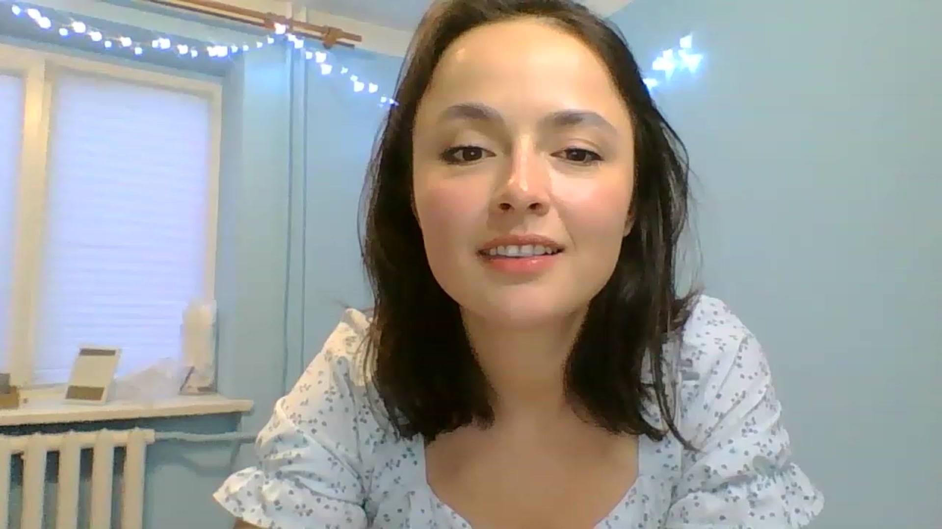 Gallery image thumbnail from Emily_morning's myfreecams stream on, 06/03/2023, 18:37 image 1 of 20