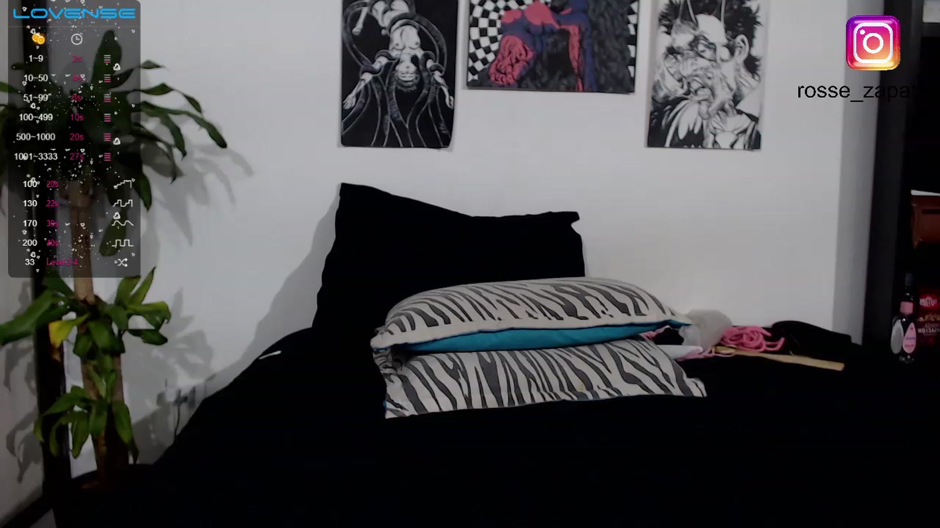 Gallery image thumbnail from Emily_rosse's myfreecams stream on, 11/19/2022, 02:31 image 19 of 20