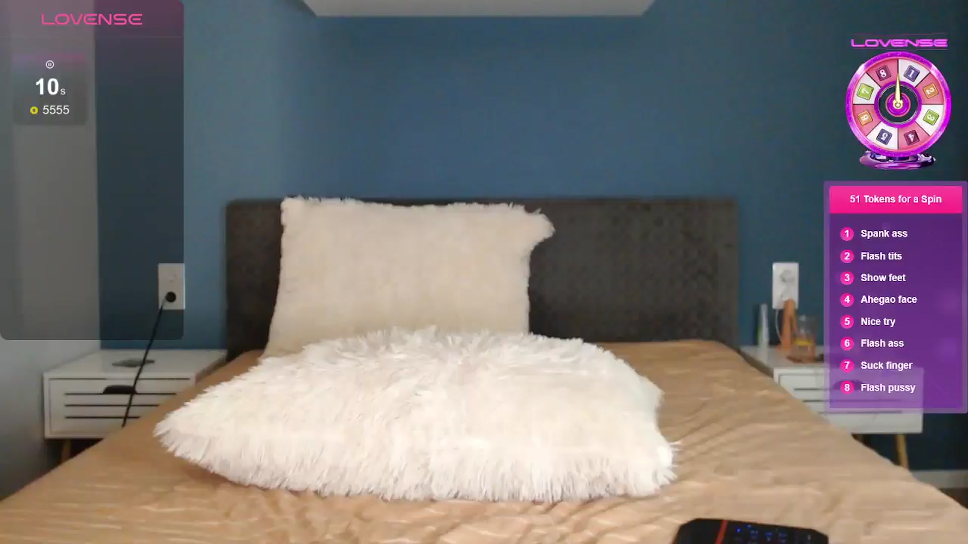 Gallery image thumbnail from Emily_sins's myfreecams stream on, 08/21/2024, 23:32 image 14 of 20