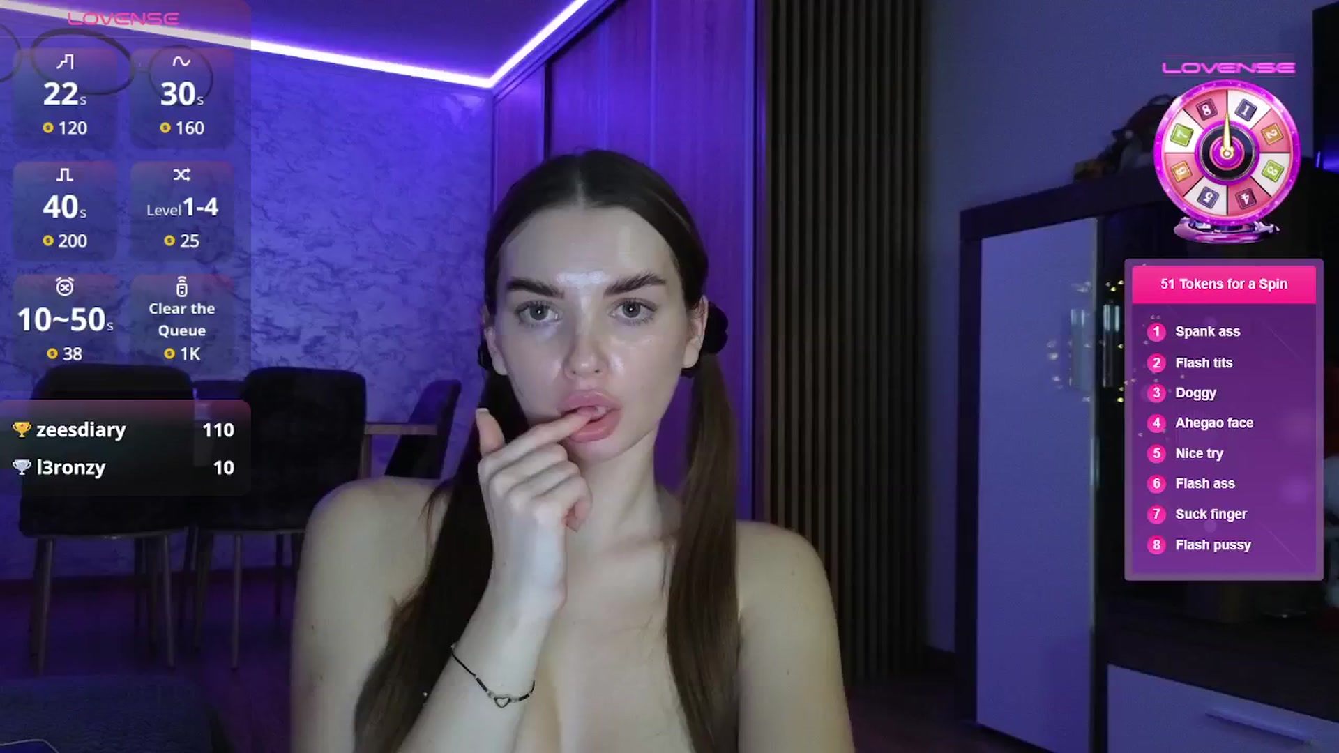 Gallery image thumbnail from Emily_sins's myfreecams stream on, 12/21/2024, 01:41 image 1 of 20