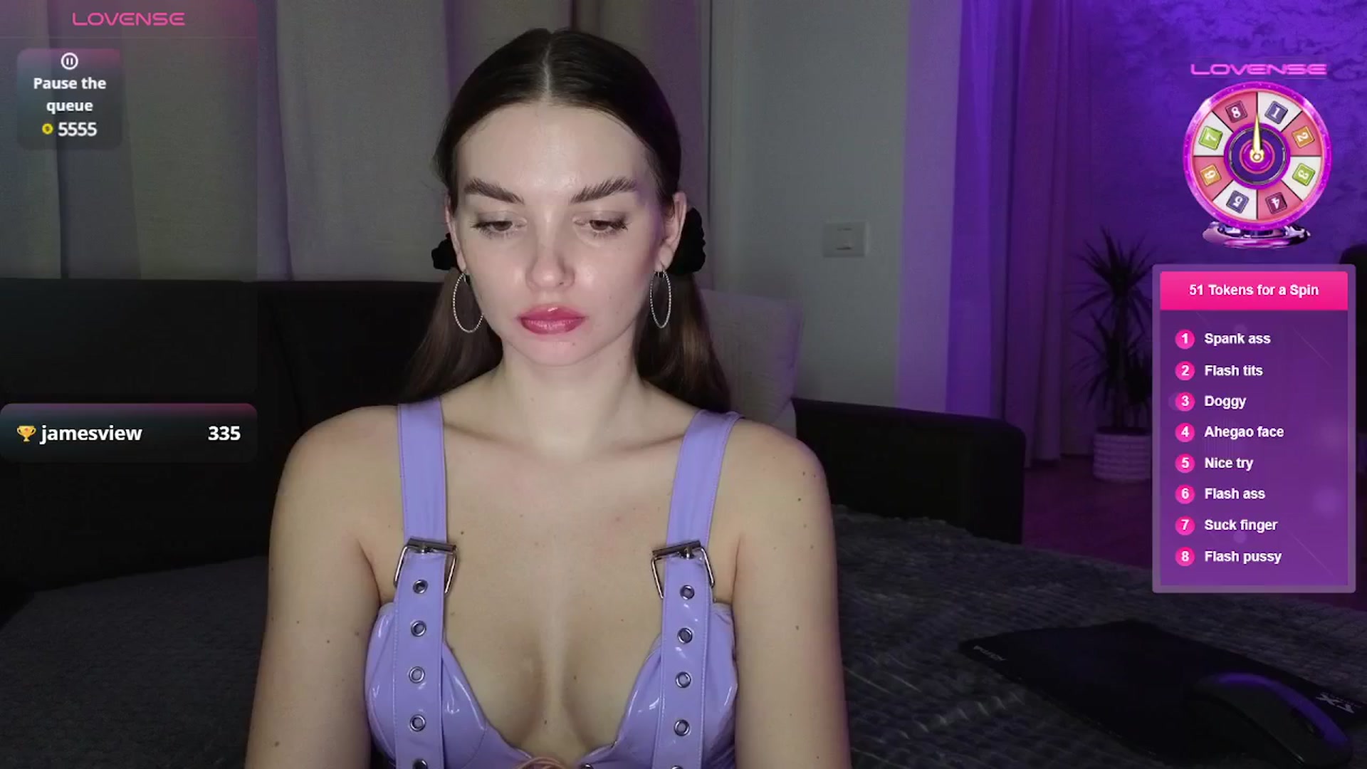 Gallery image thumbnail from Emily_sins's myfreecams stream on, 04/01/2025, 21:48 image 8 of 20