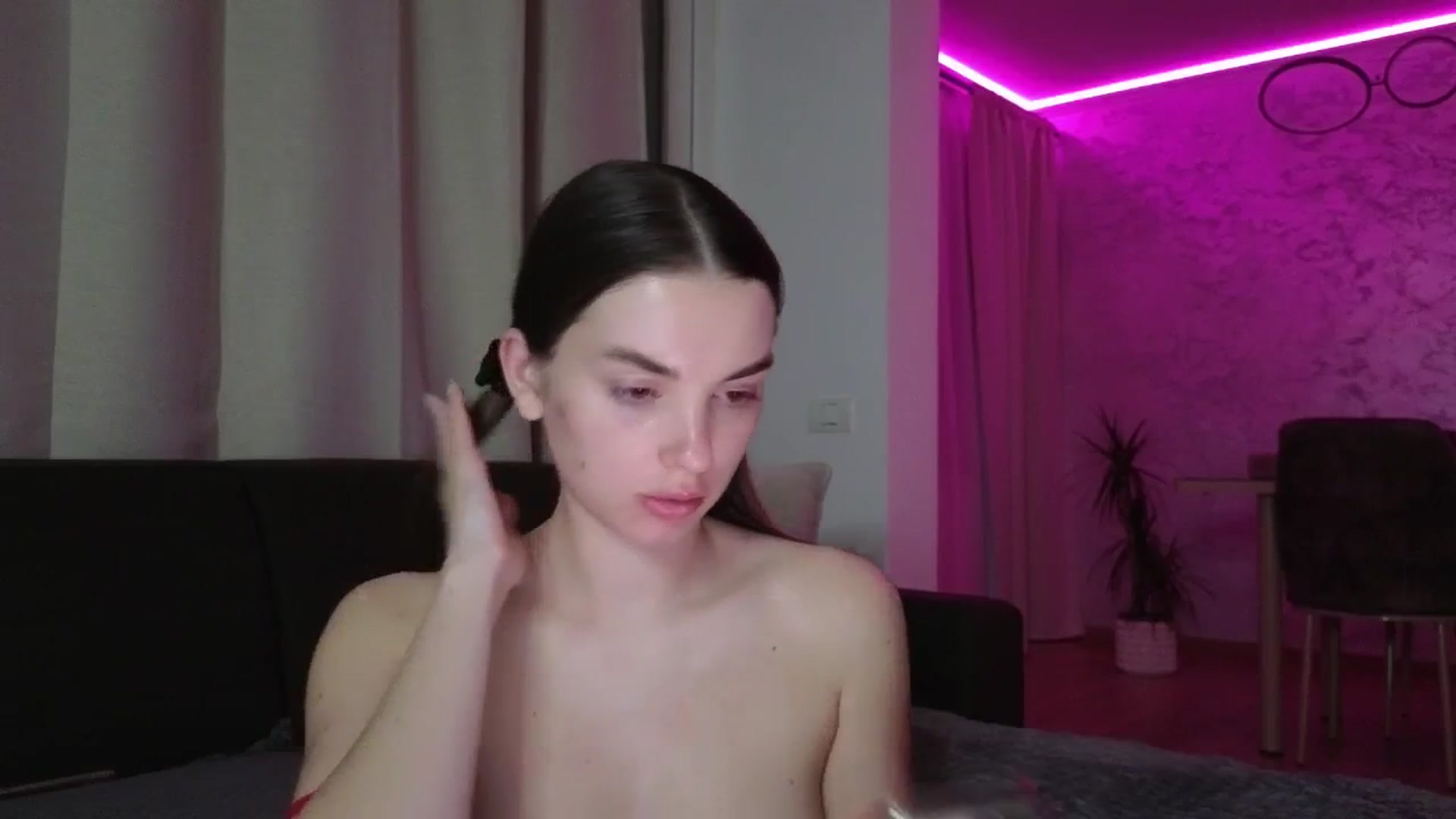Gallery image thumbnail from Emily_sins's myfreecams stream on, 06/05/2025, 21:54 image 7 of 20